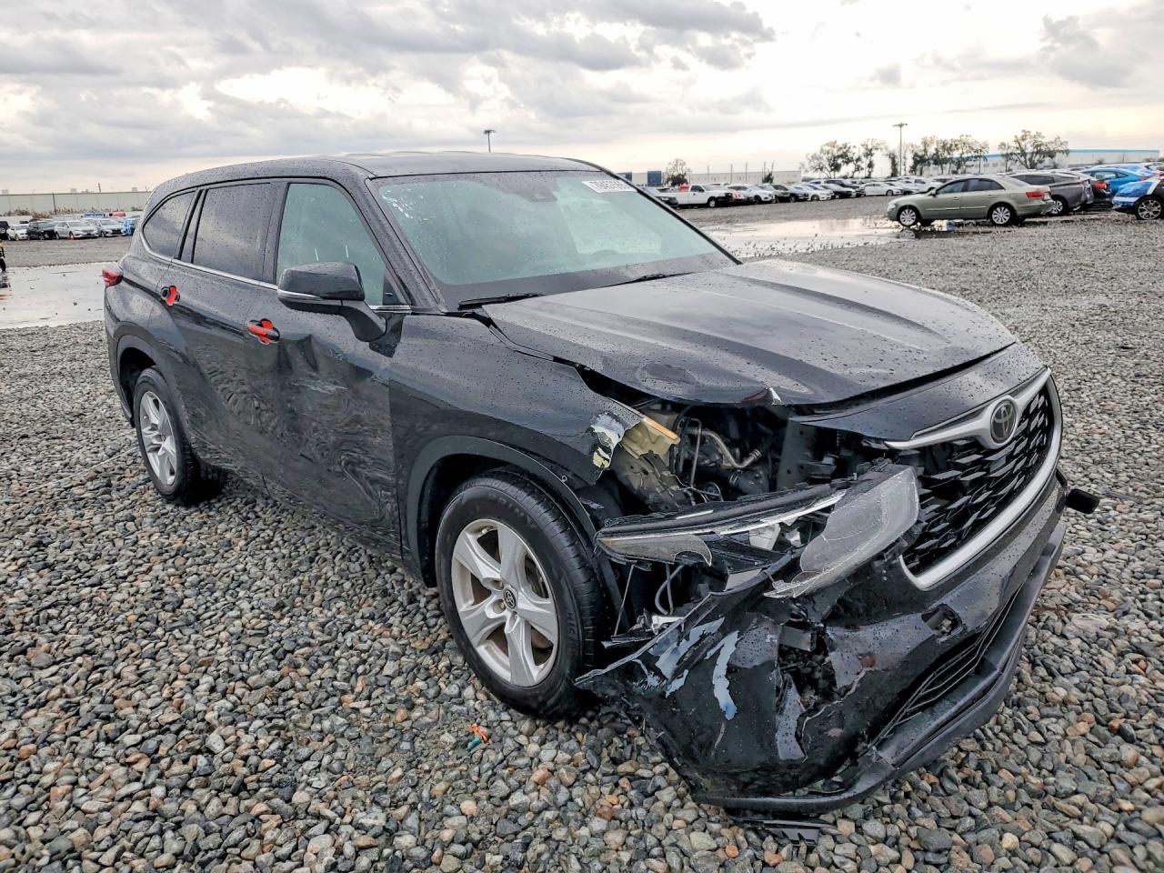 2021 Toyota Highlander Le - Фото 4