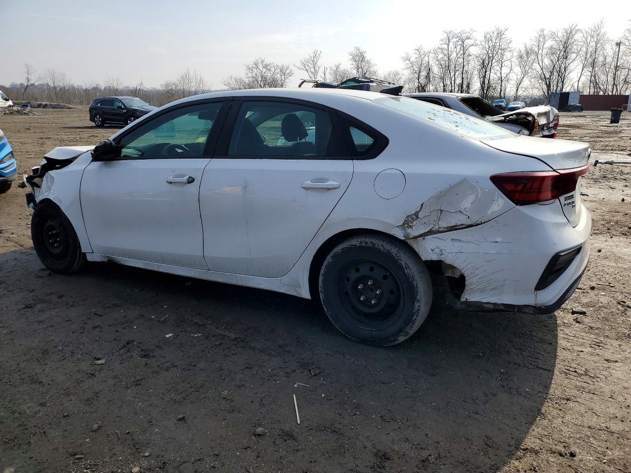 2019 Kia Forte Fe - Image 2