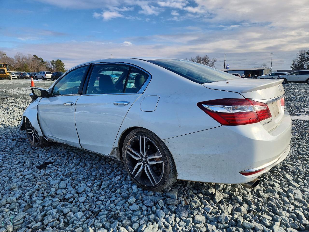 2017 Honda Accord Sport Special Edition - Image 2