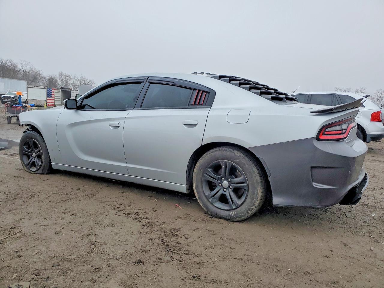2019 Dodge Charger Sxt - Фото 2