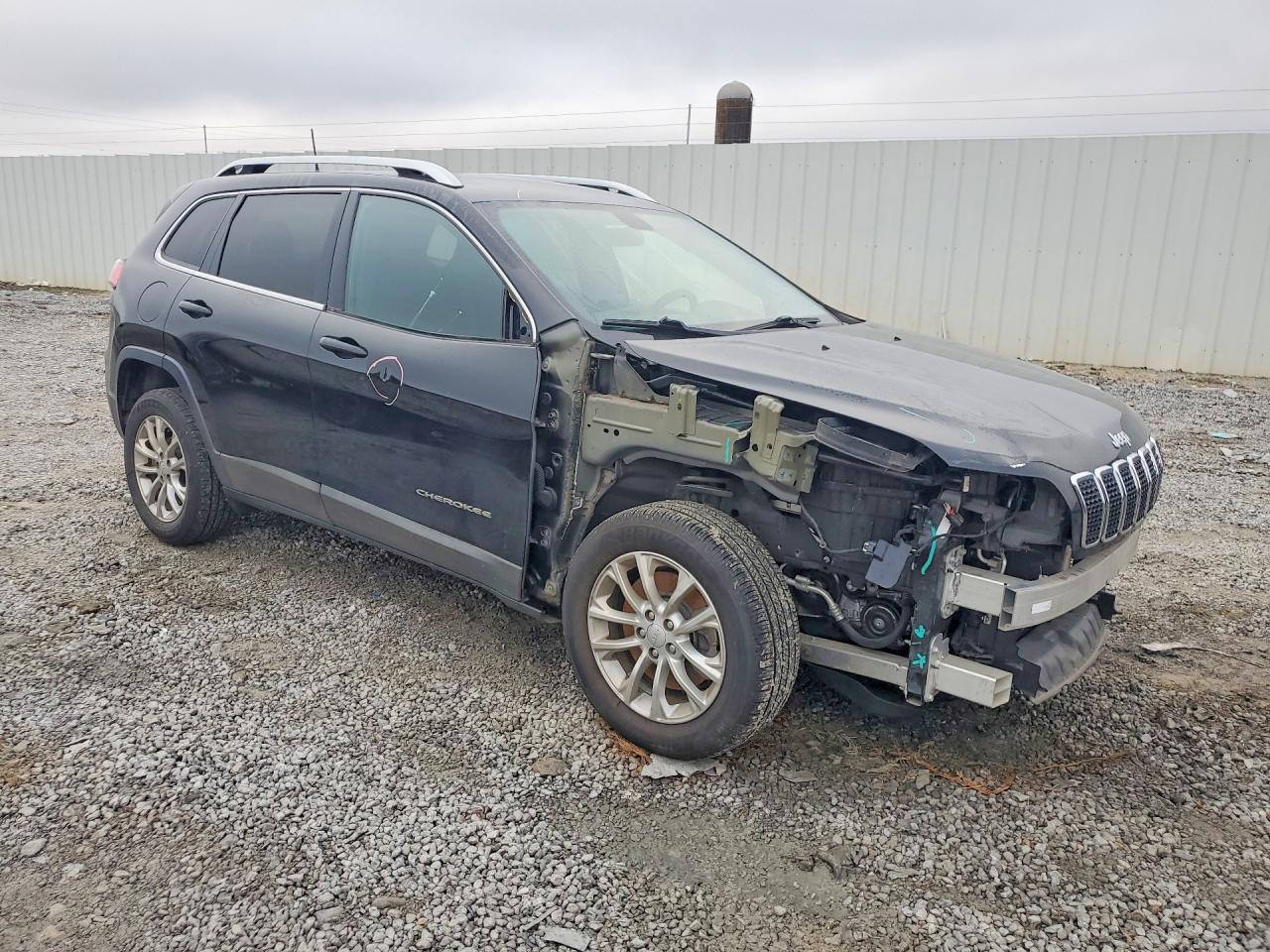 2019 Jeep Cherokee Latitude - Фото 4