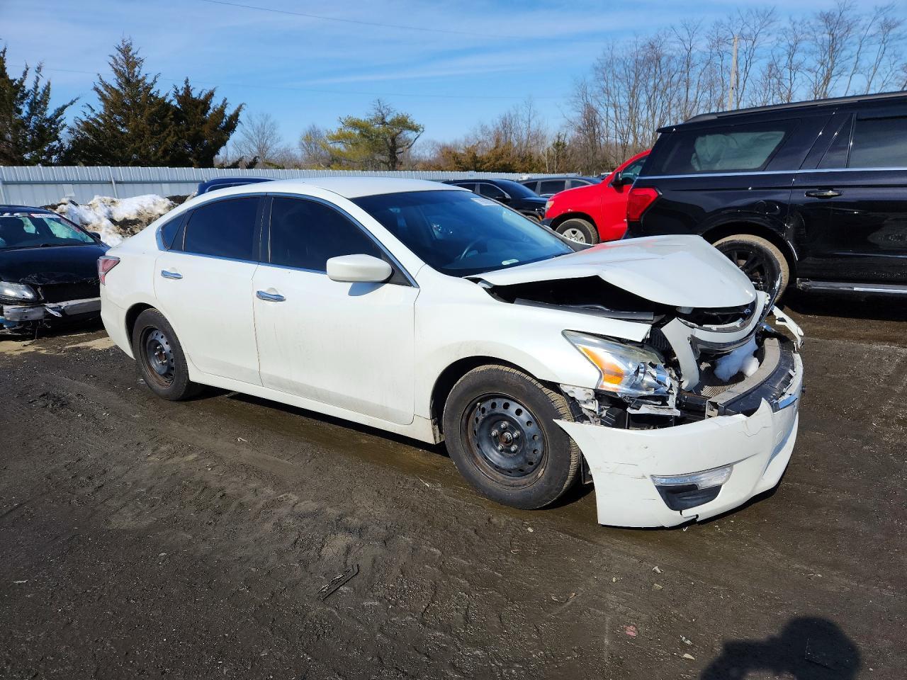 2015 Nissan Altima - Фото 4
