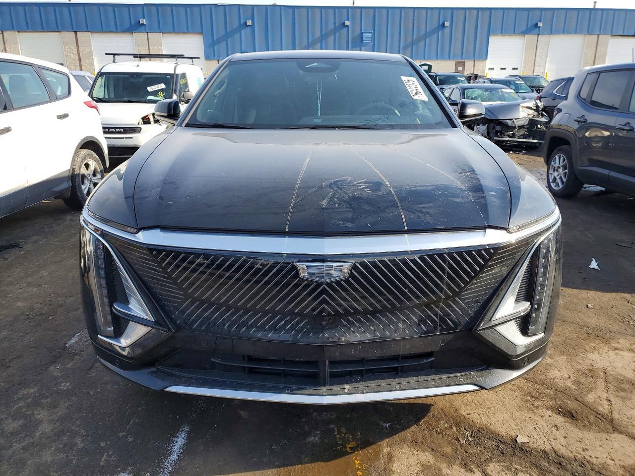 2025 Cadillac Lyriq Luxury - Фото 5