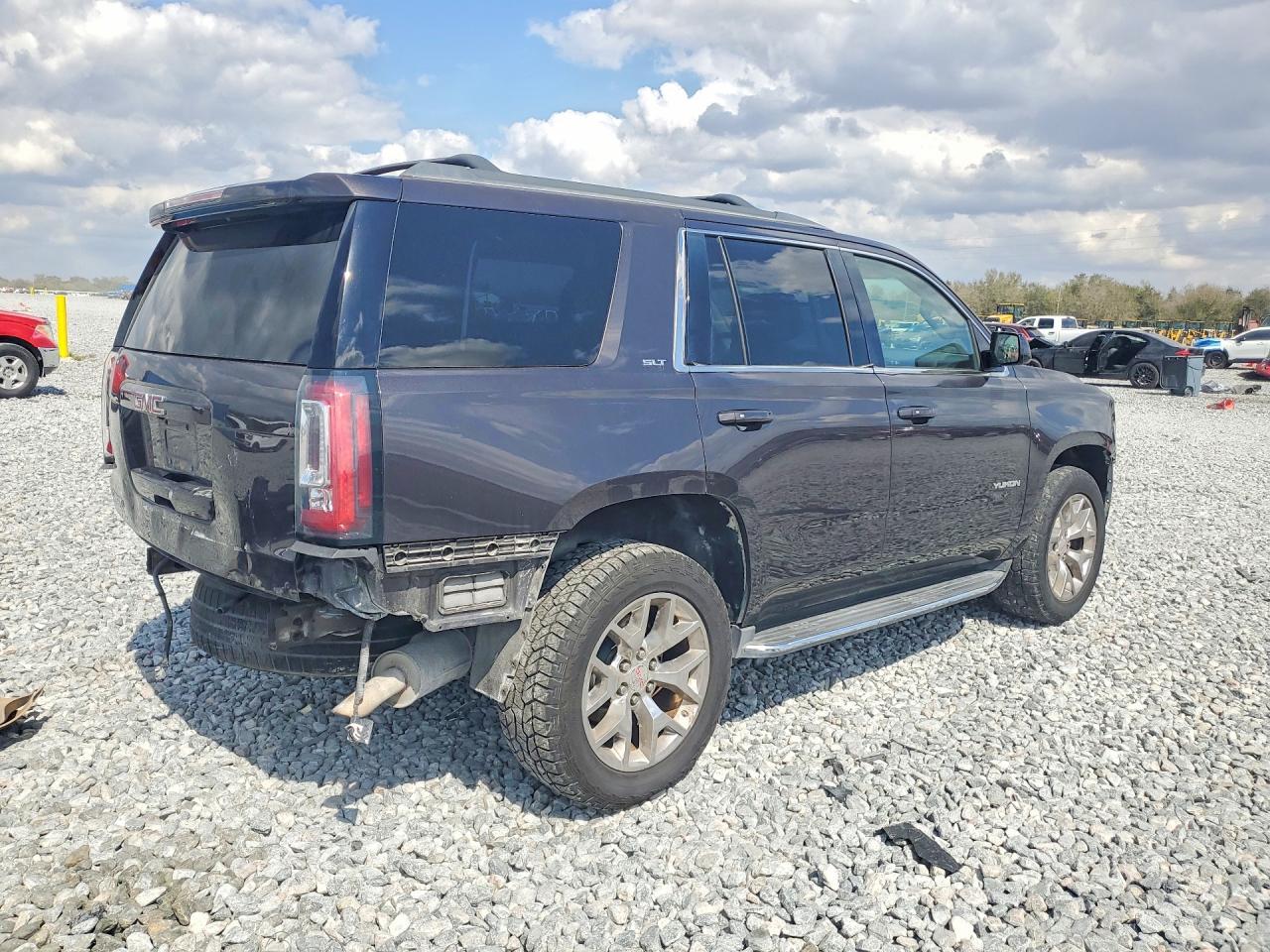 2016 GMC Yukon Slt - Фото 3