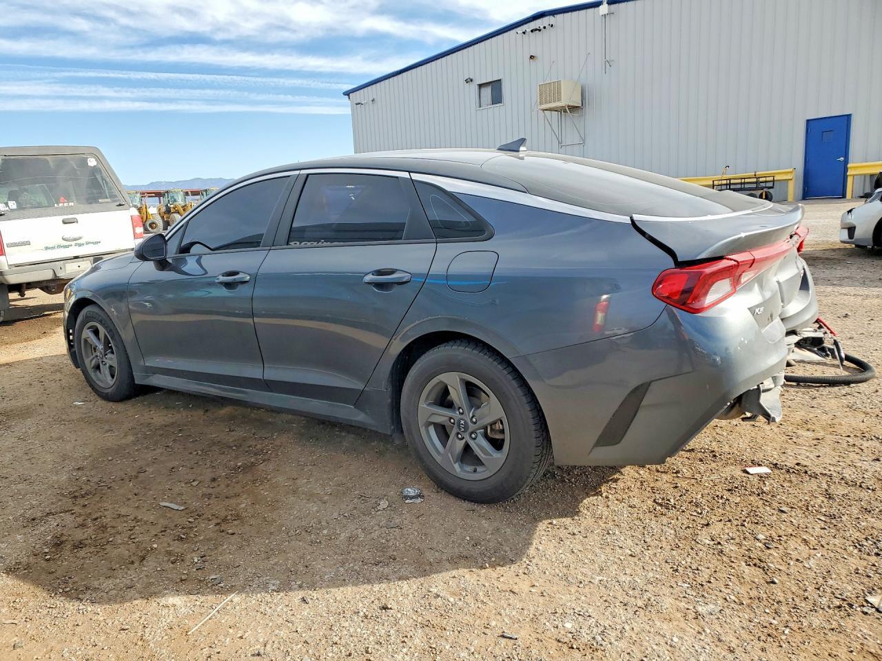 2021 Kia K5 Lxs - Image 2