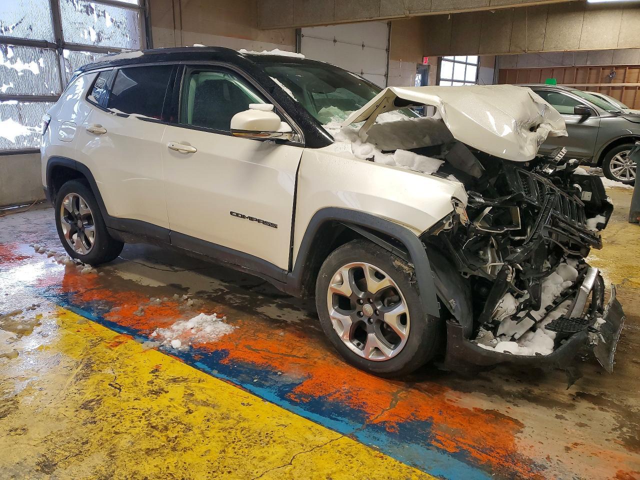 2018 Jeep Compass Limited - Image 4