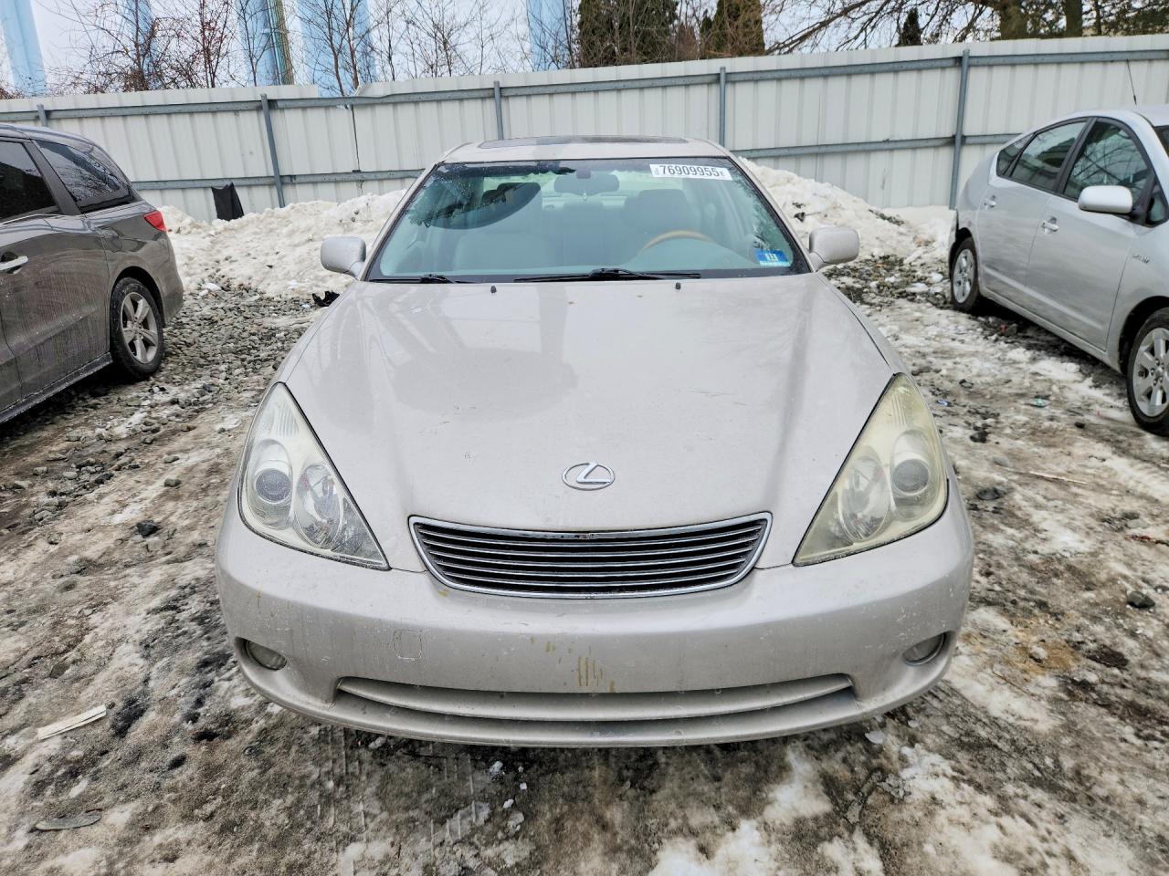 2005 Lexus Es - Image 5