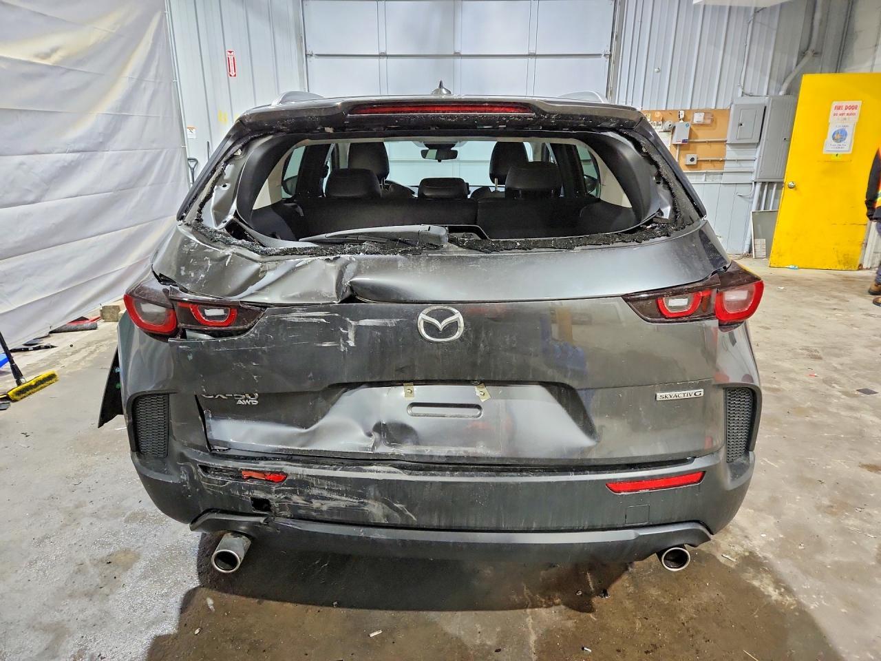 2024 Mazda Cx-50 Premium - Фото 6