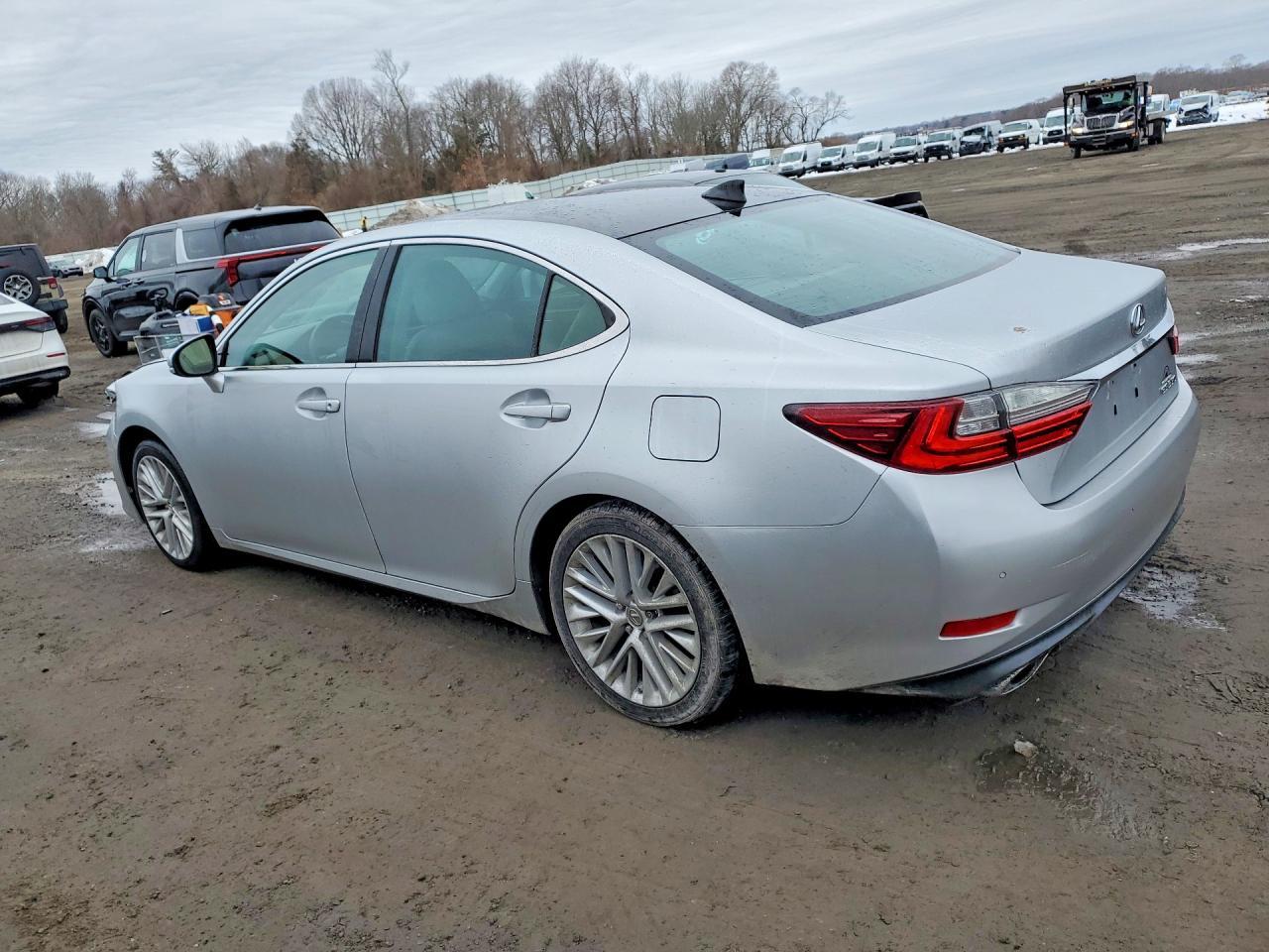2016 Lexus Es 350 - Фото 2