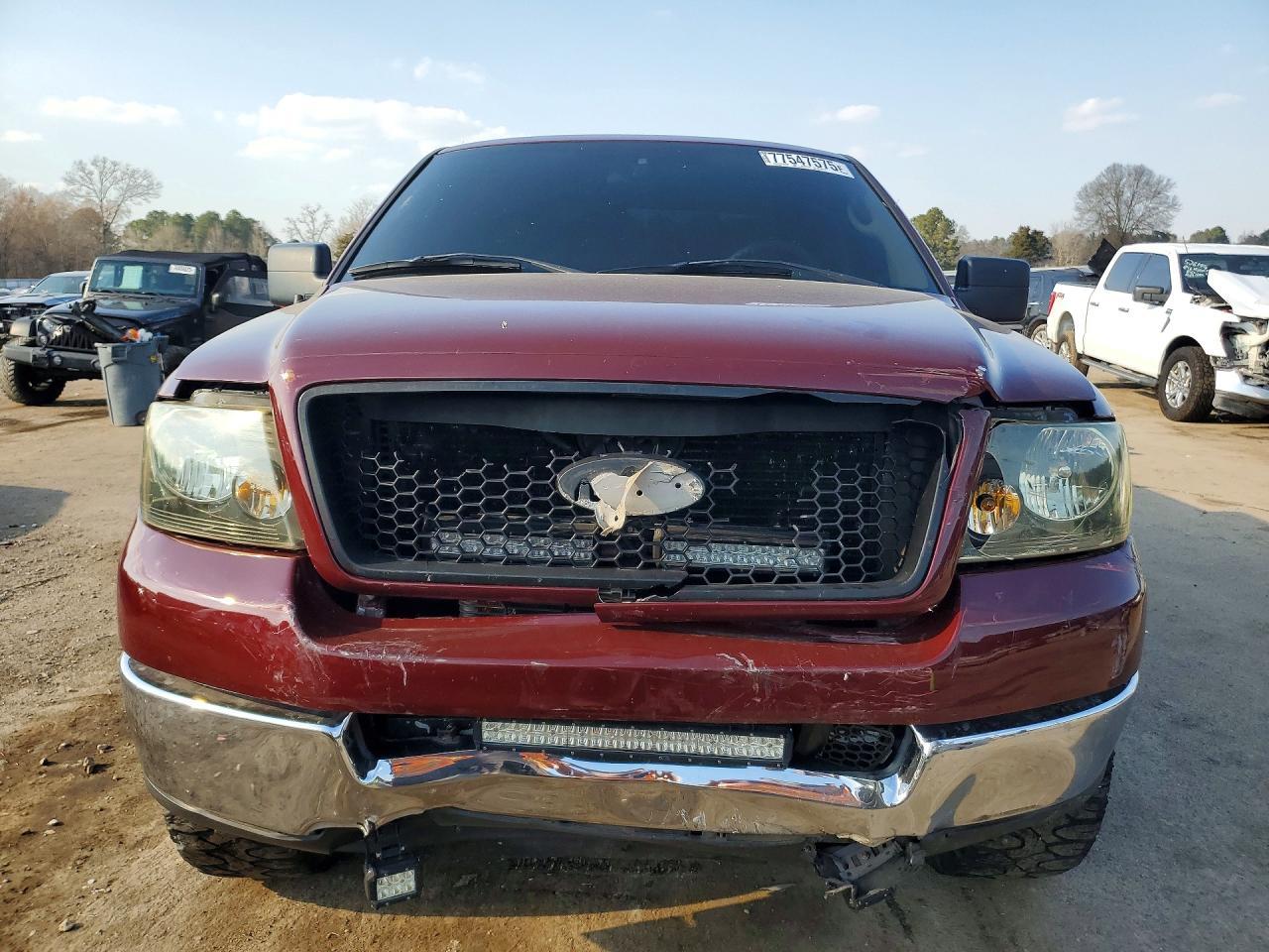 2005 Ford F150 Supercrew - Image 5