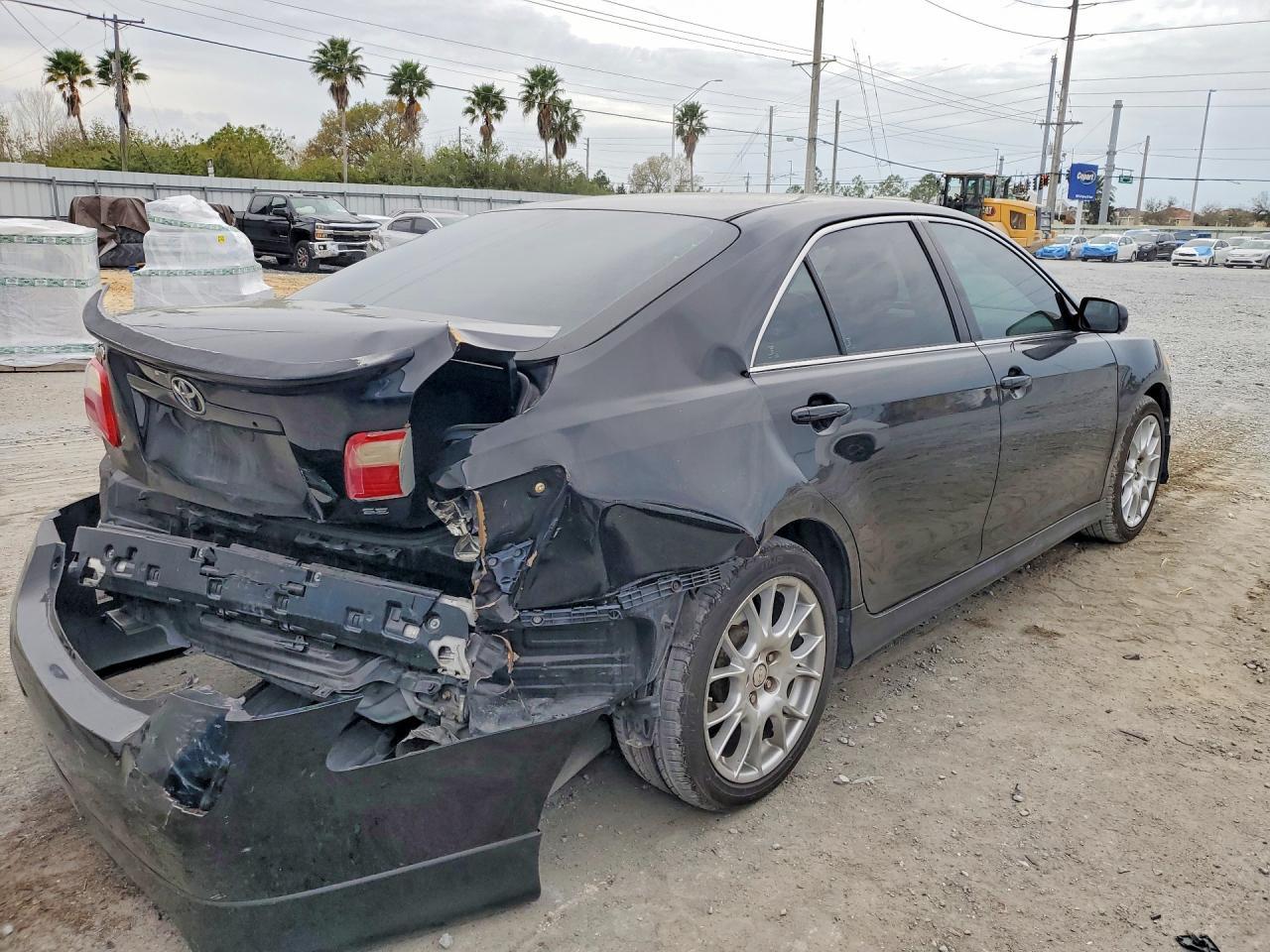 2007 Toyota Camry Se V6 - Image 3