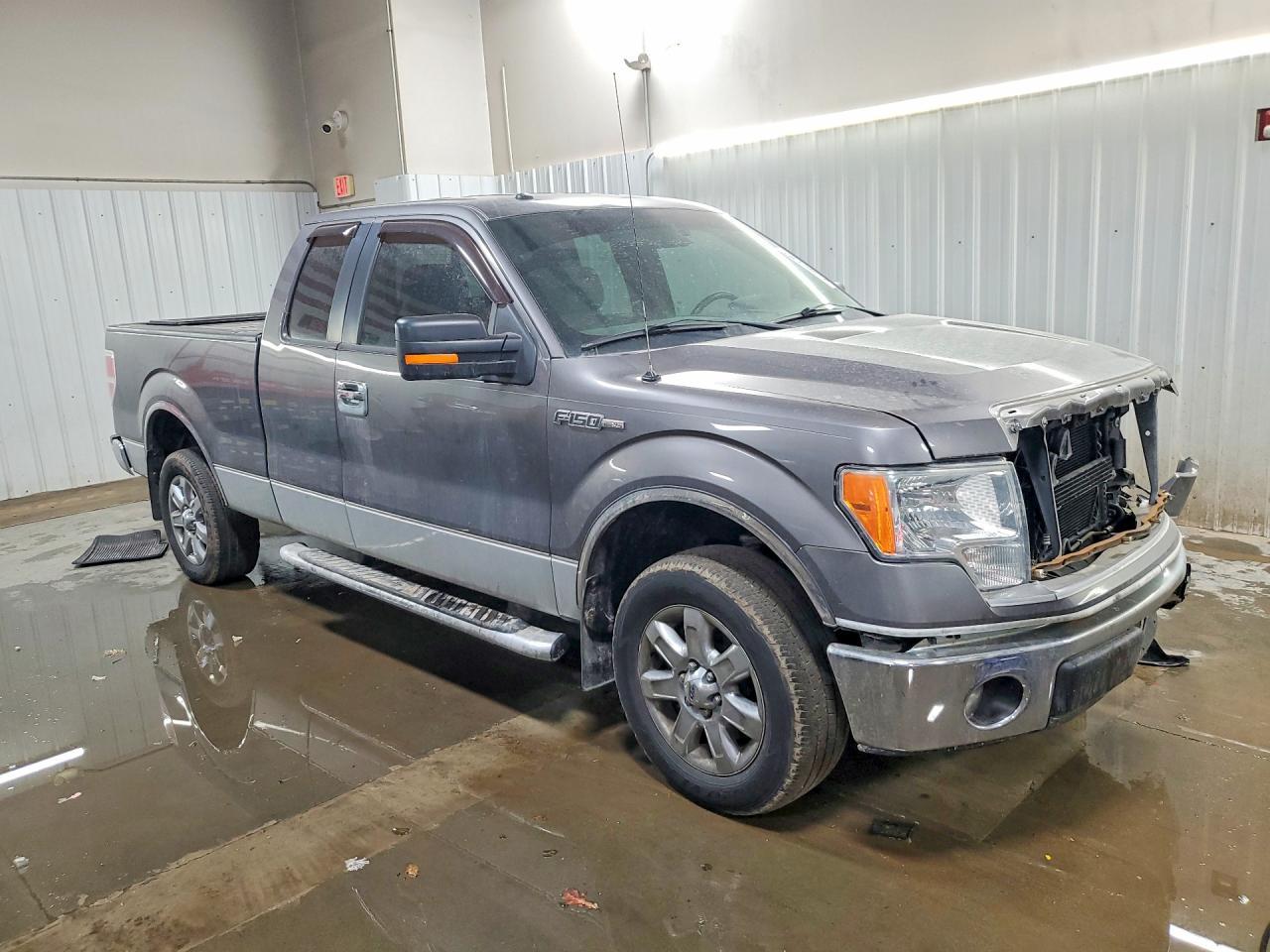 2013 Ford F150 Super Cab - Фото 4
