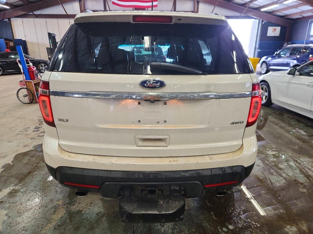 2014 Ford Explorer Xlt - Image 6