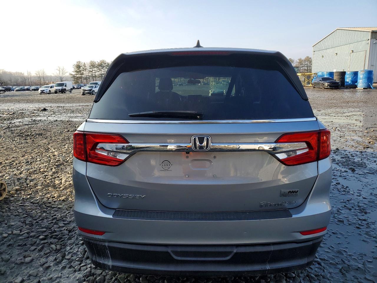 2018 Honda Odyssey Ex - Фото 6