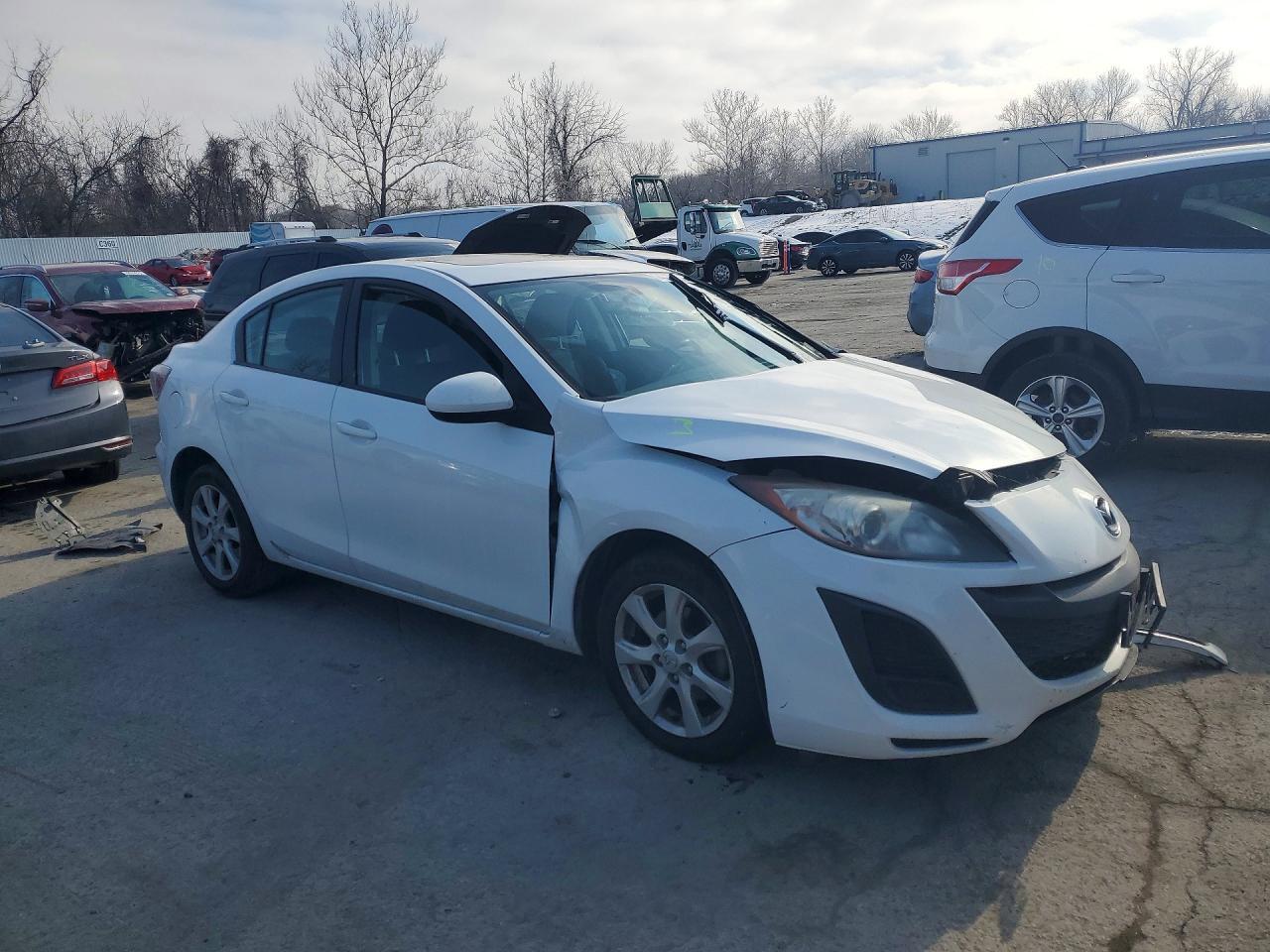 2010 Mazda 3 I - Фото 4