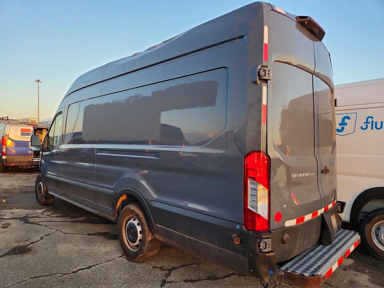 2019 Ford Transit T-250 - Фото 2