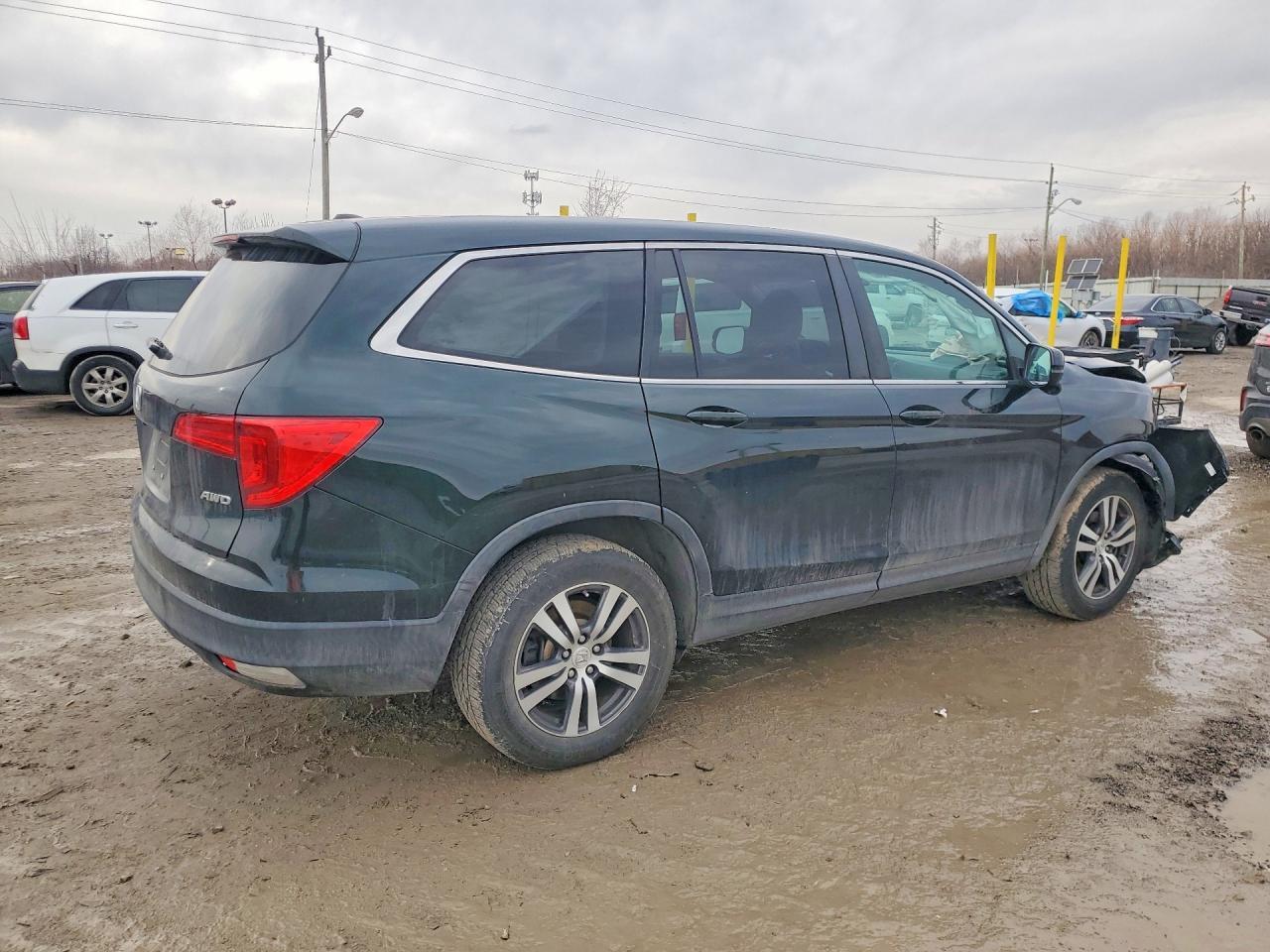 2018 Honda Pilot Ex - Image 3