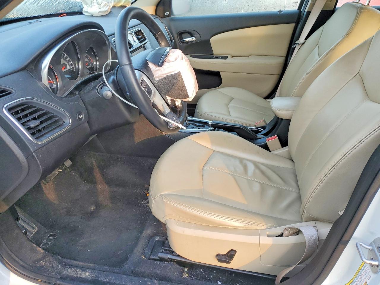 2011 Chrysler 200 Limited - Фото 7