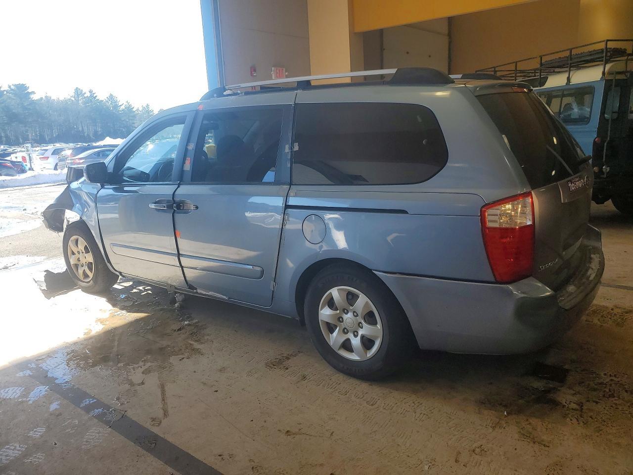2006 Kia Sedona Ex - Фото 2