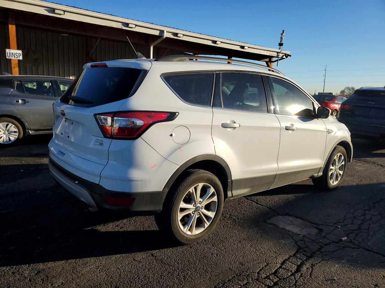 2018 Ford Escape Sel - Image 3