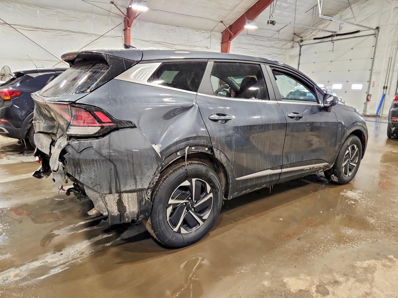 2025 Kia Sportage Lx - Фото 3