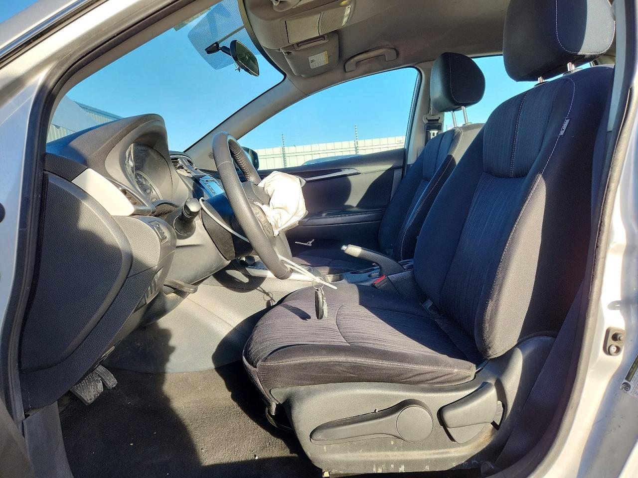 2016 Nissan Sentra Sv - Фото 7