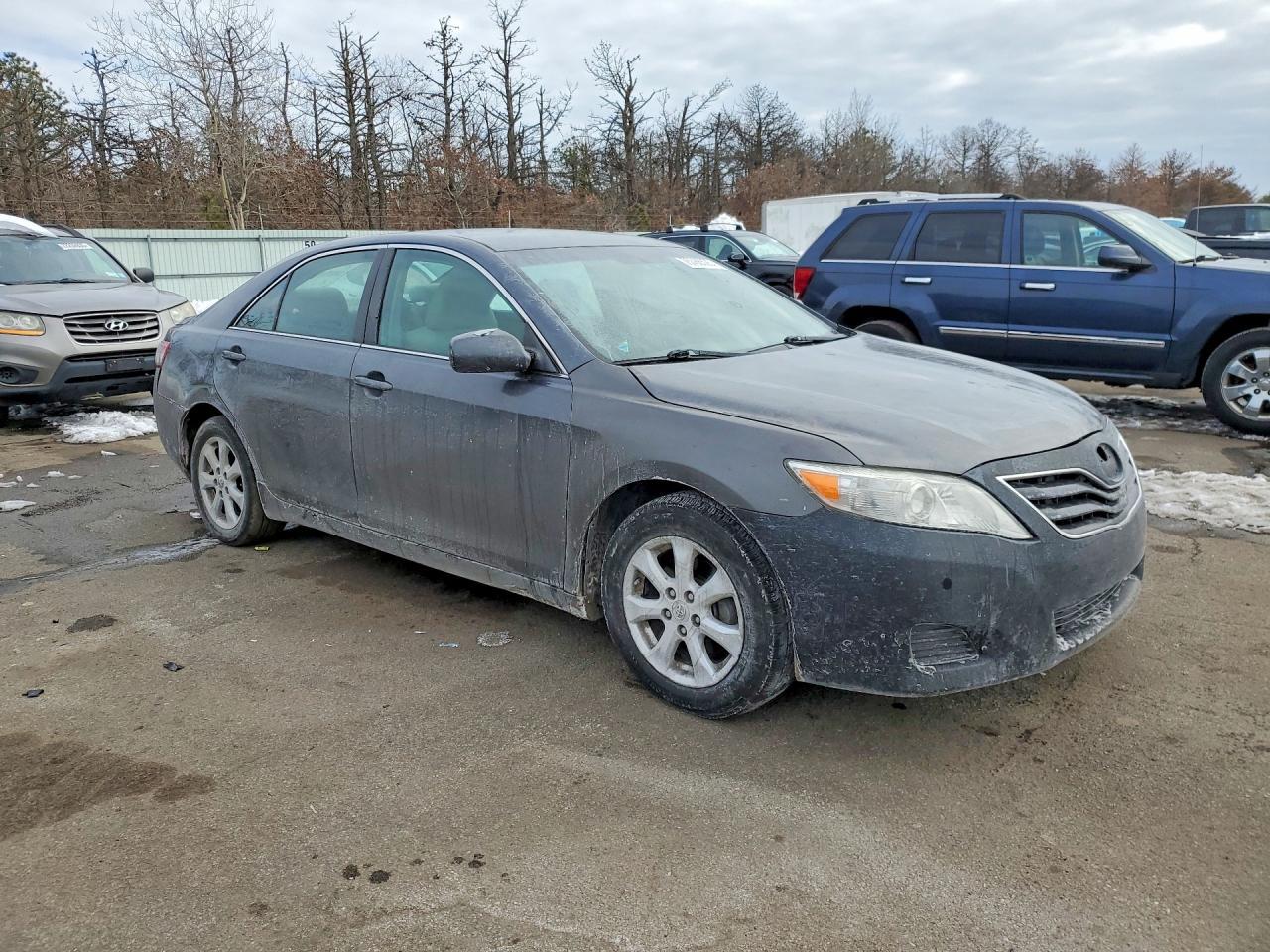 2011 Toyota Camry Base - Image 4