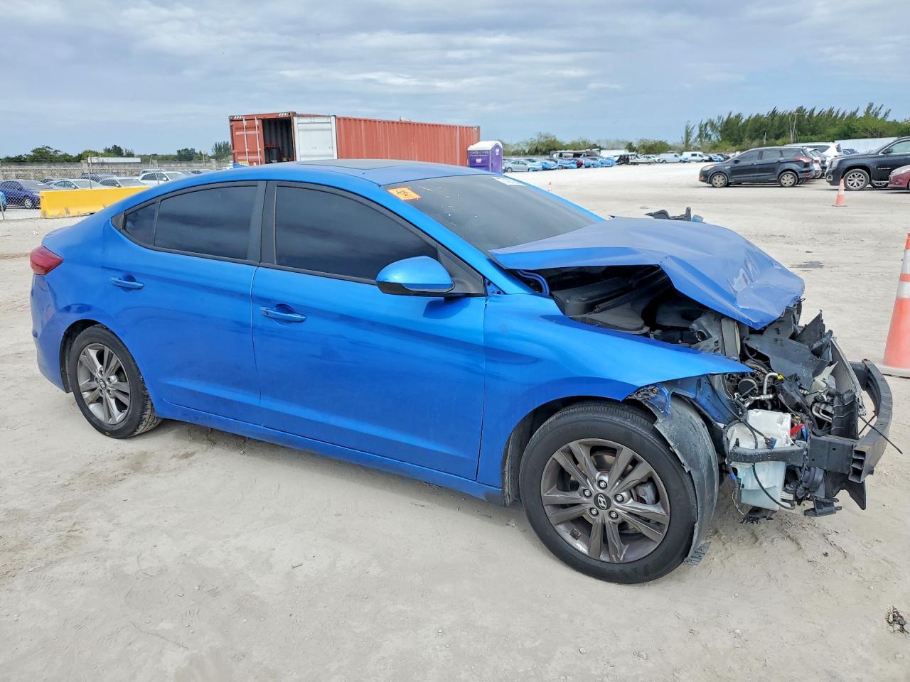 2017 Hyundai Elantra Se - Image 4