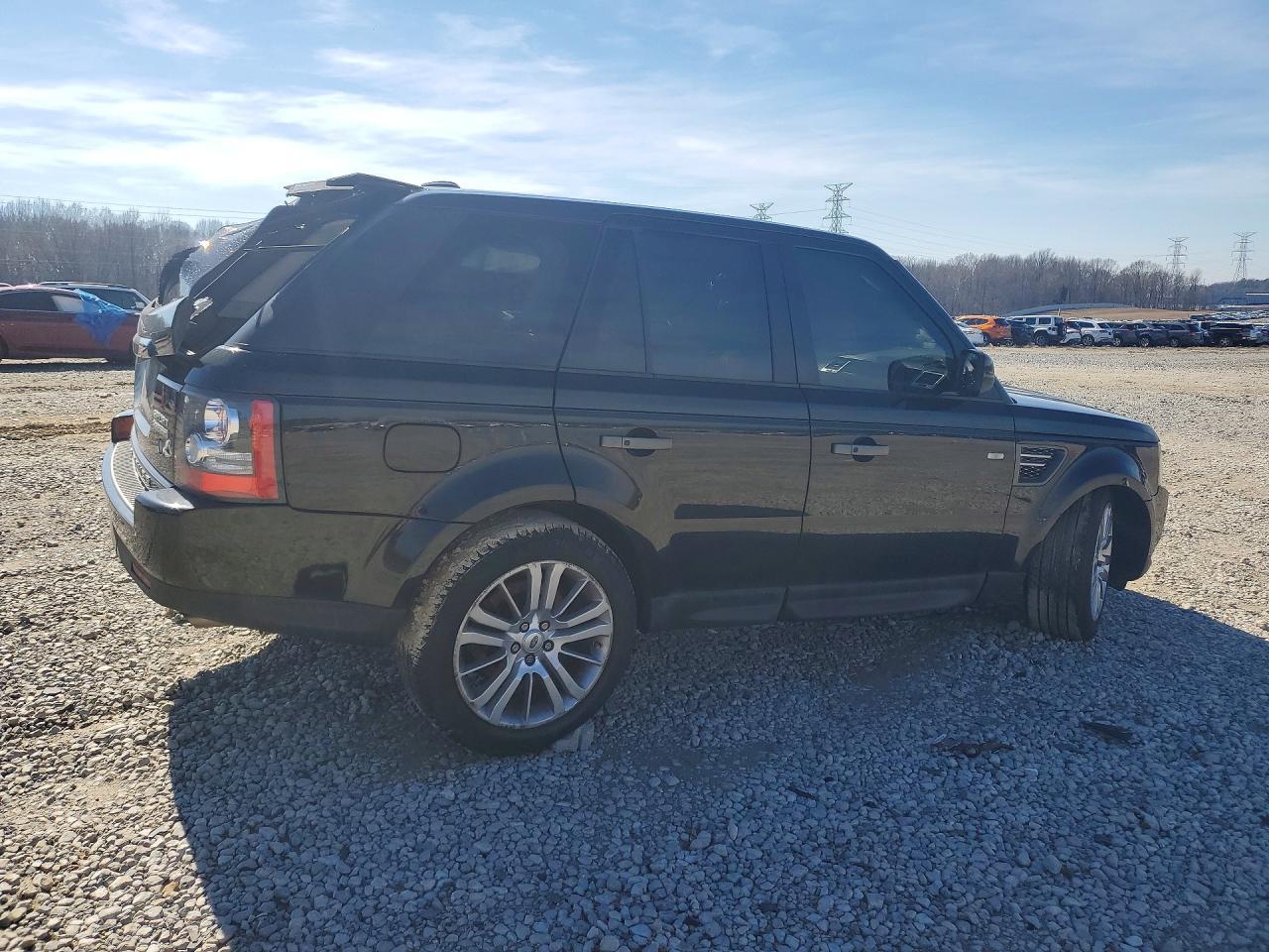 2011 Land Rover Range Rover Sport Lux - Image 3