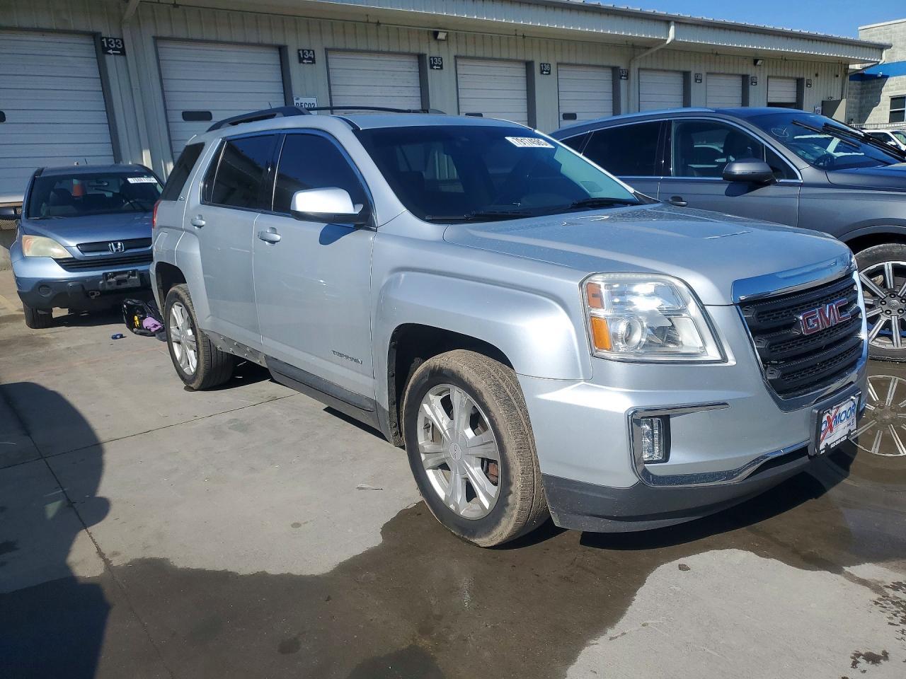 2017 GMC Terrain Sle - Фото 4