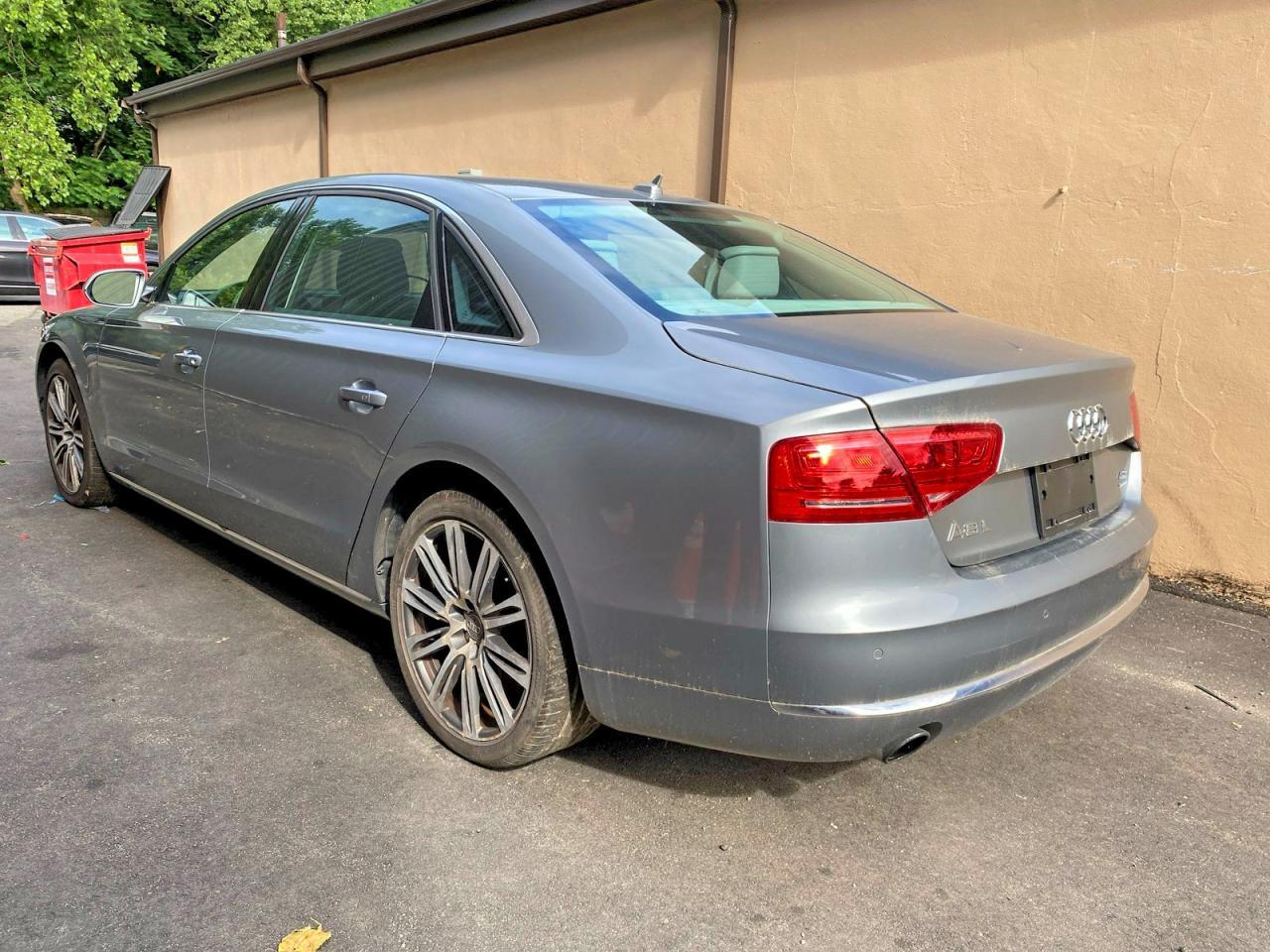 2011 Audi A8 L Quattro - Фото 3