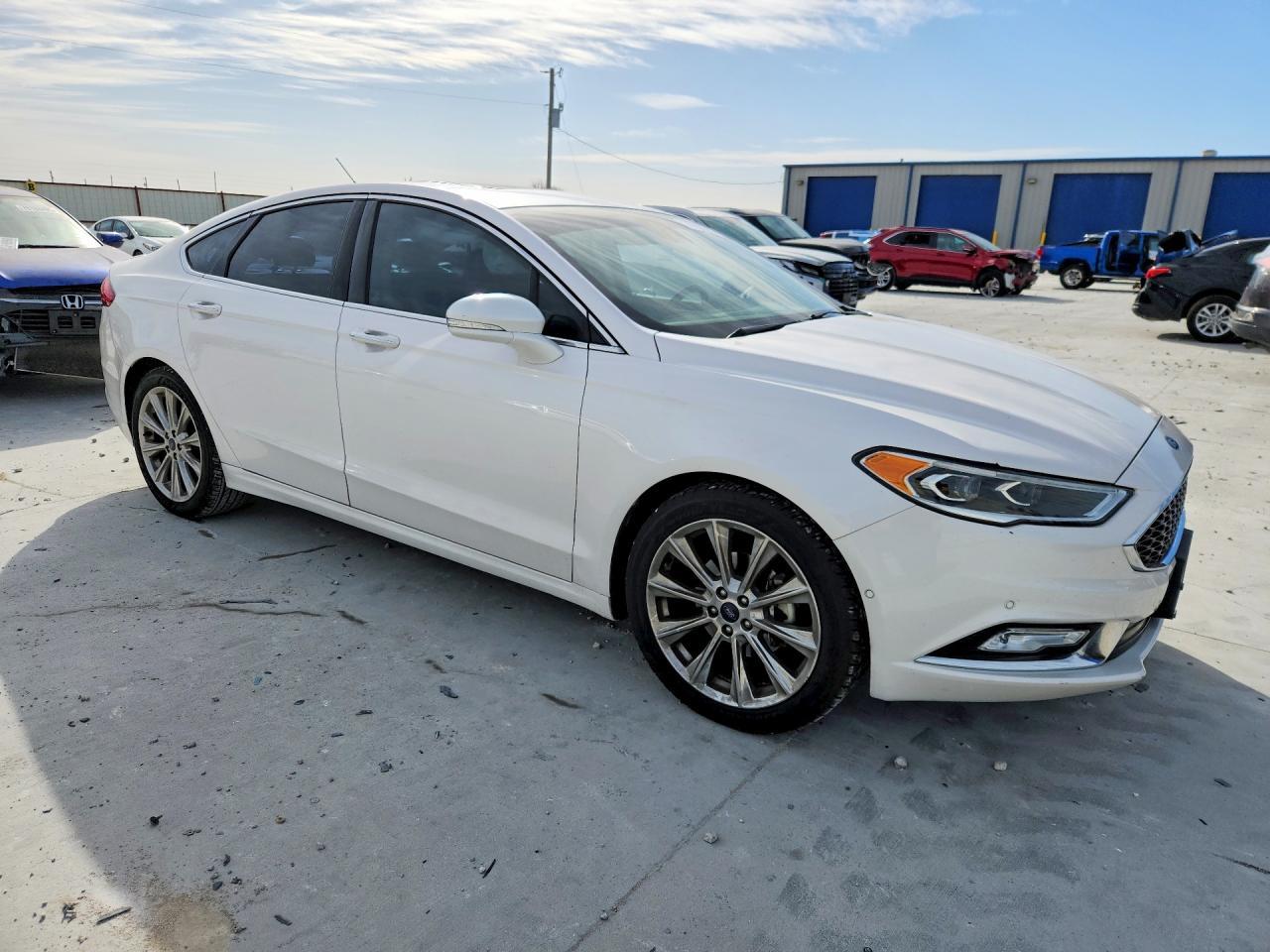 2017 Ford Fusion Titanium - Image 4