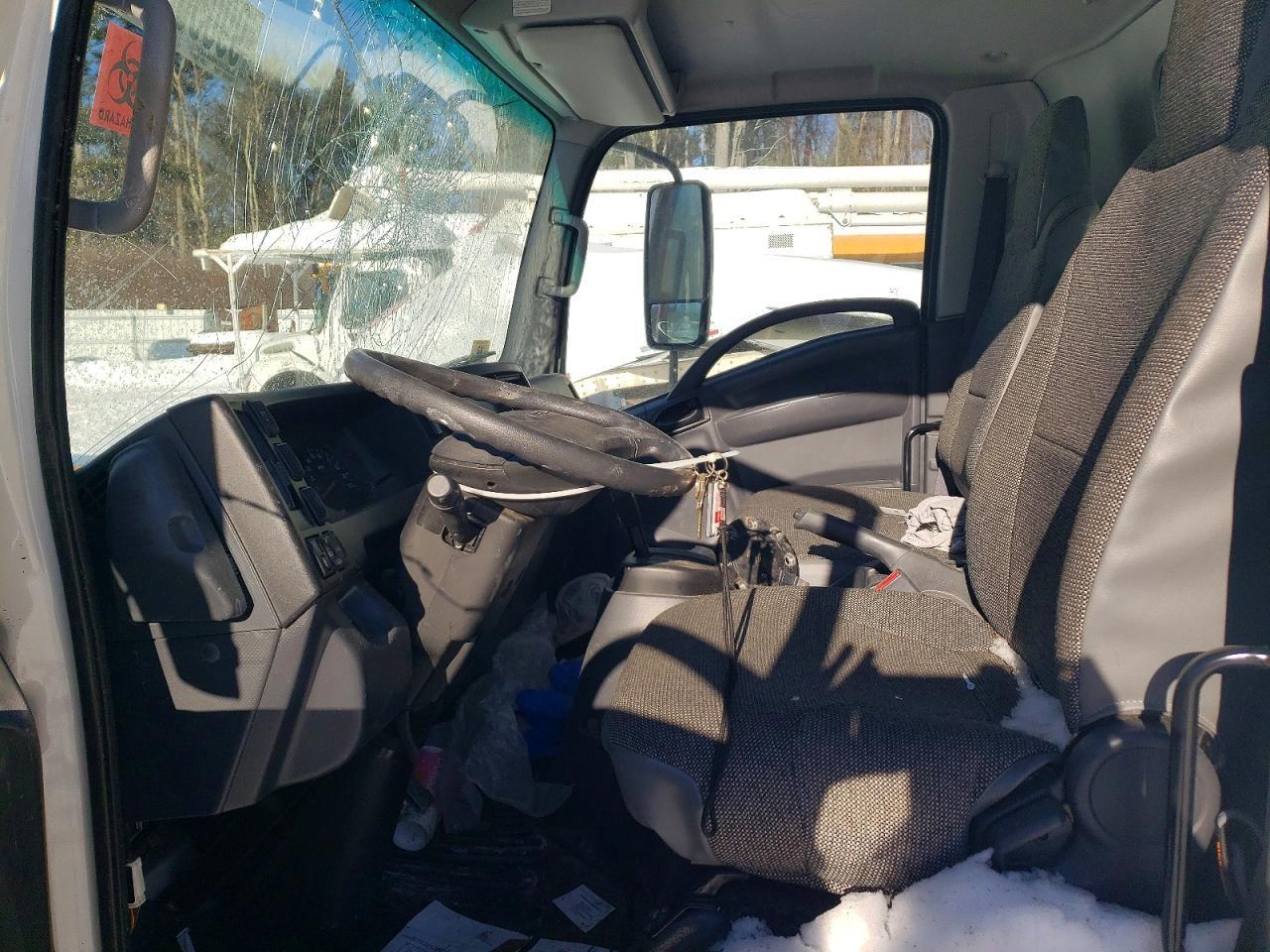 2024 Isuzu Npr Box Truck - Фото 7