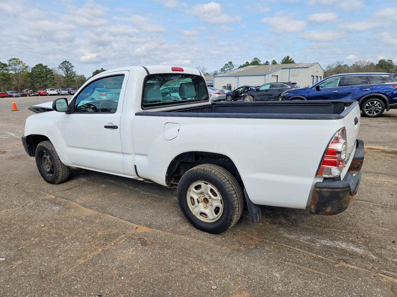 2014 Toyota Tacoma Base - Image 2