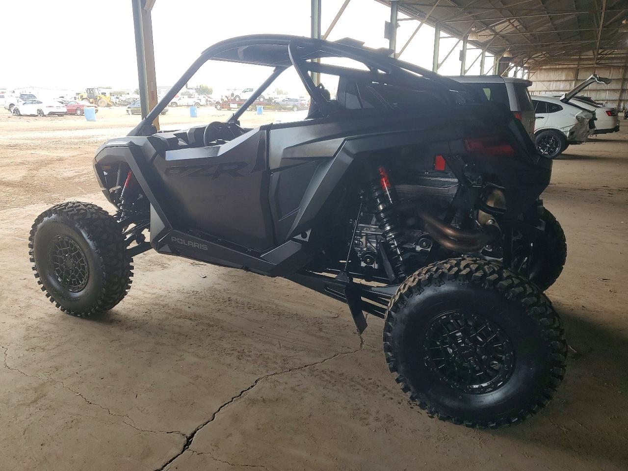2025 Polaris Rzr Pro R Ultimate - Фото 3