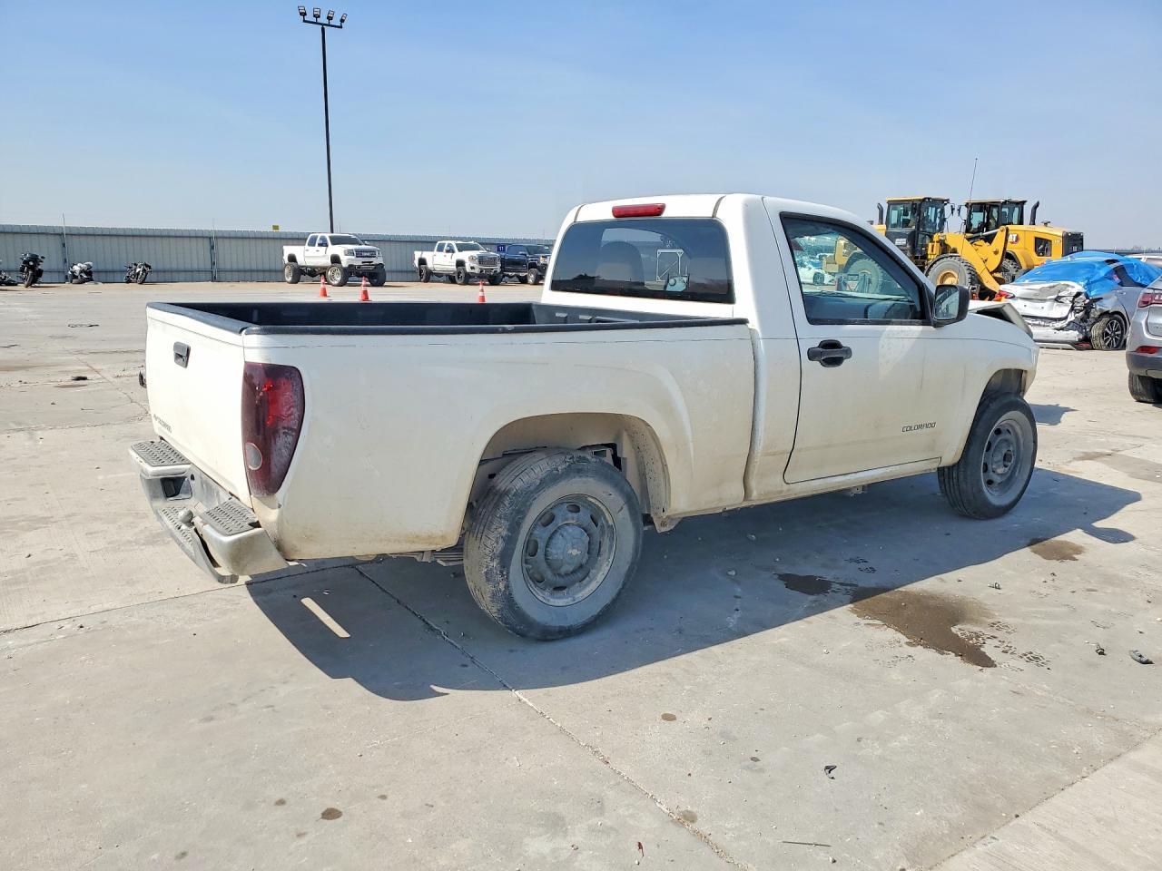 2005 Chevrolet Colorado - Image 3