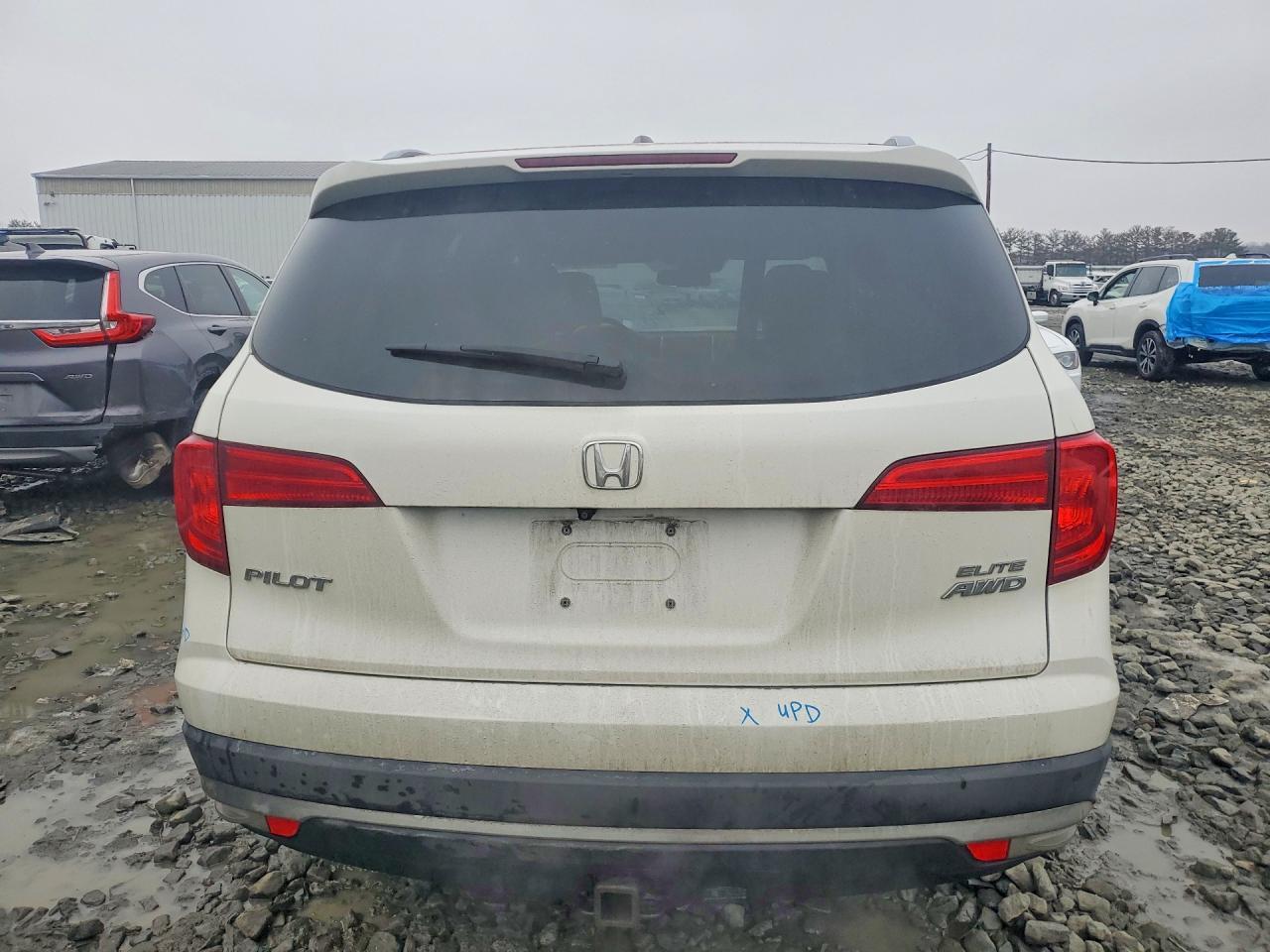 2018 Honda Pilot Elite - Фото 6