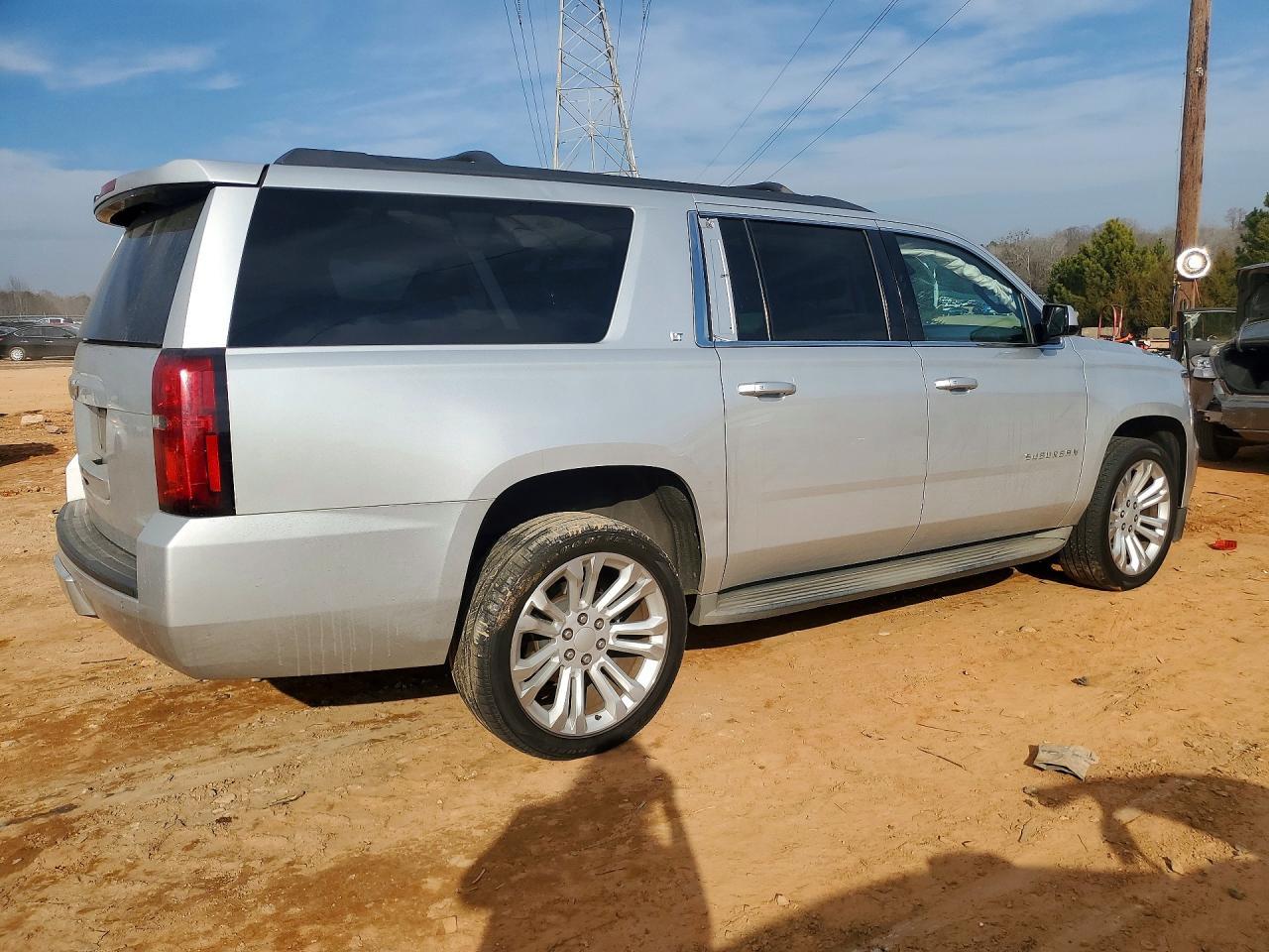 2015 Chevrolet Suburban C1500 Lt - Фото 3