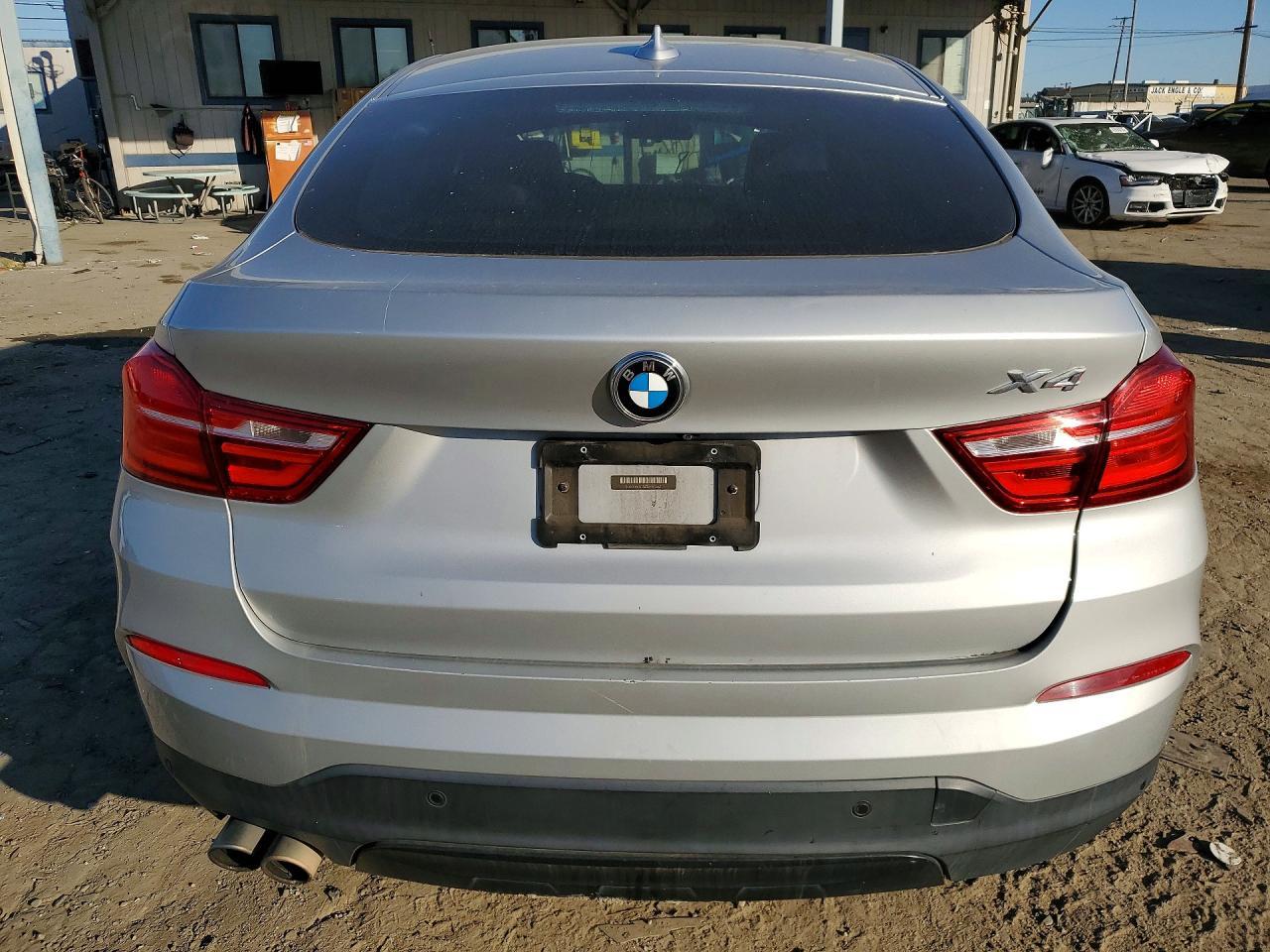 2018 BMW X4 xDrive28I - Image 6