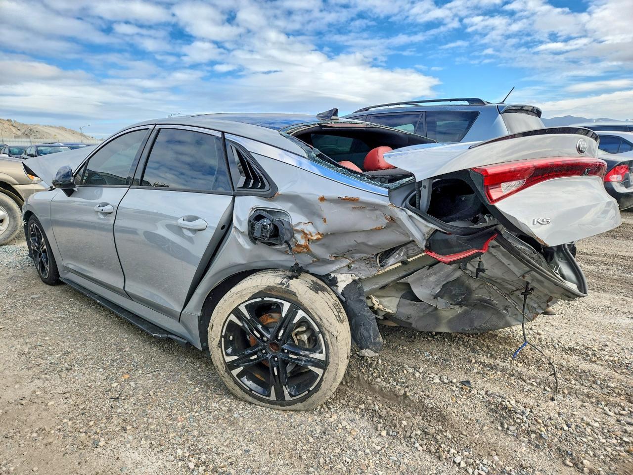 2021 Kia K5 Gt Line - Фото 2
