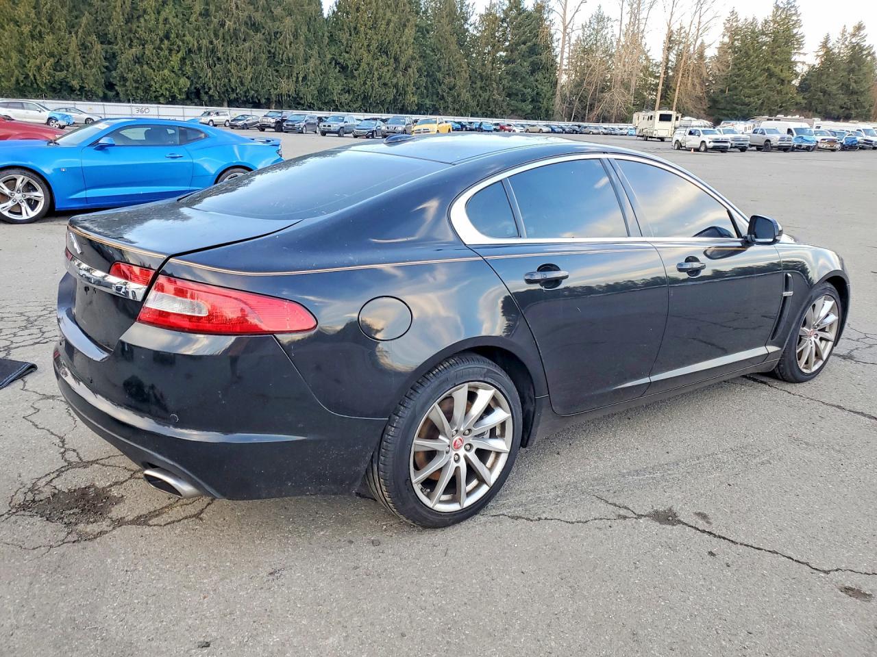 2011 Jaguar Xf Premium - Фото 3