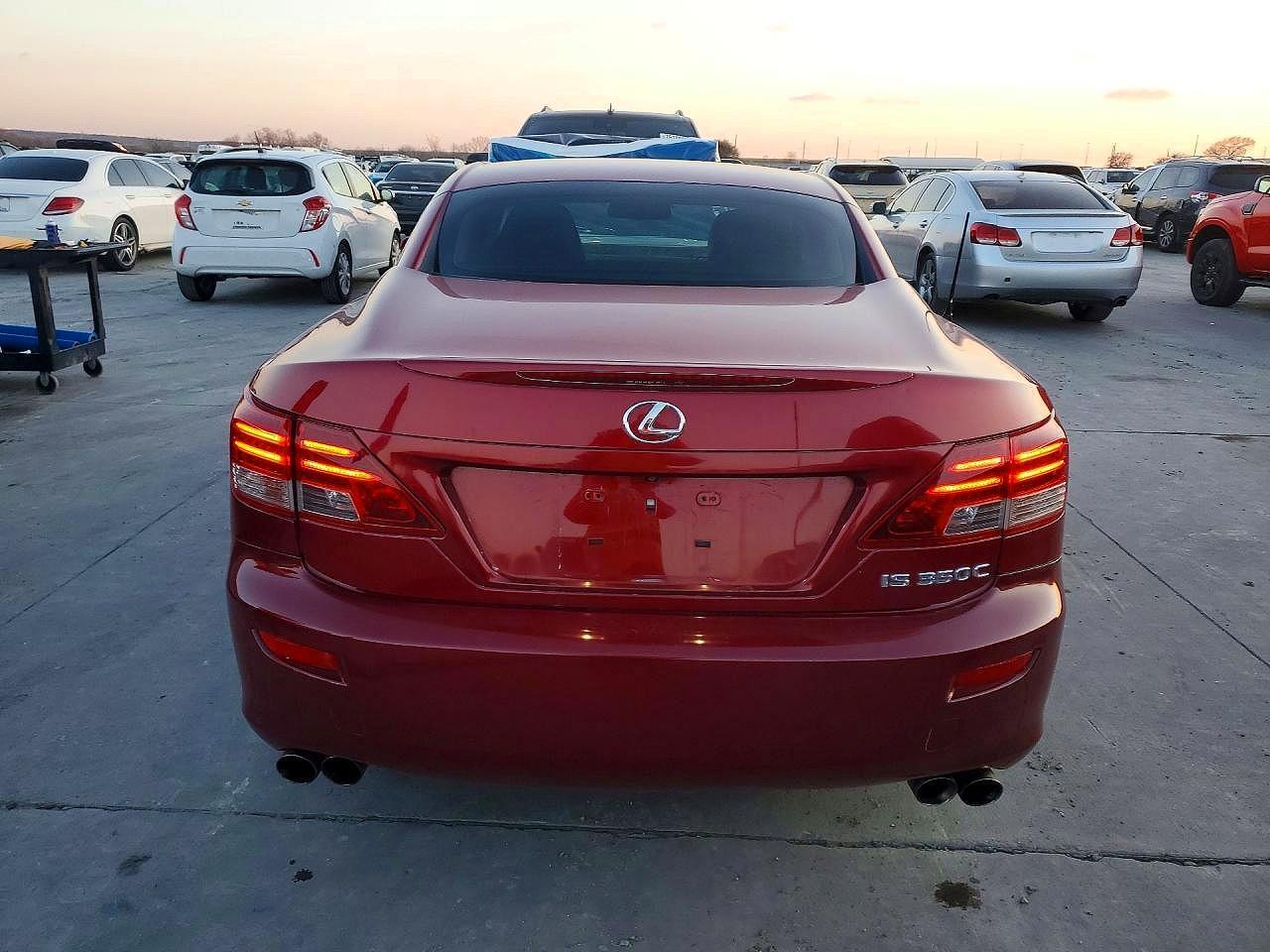 2011 Lexus Is - Фото 6