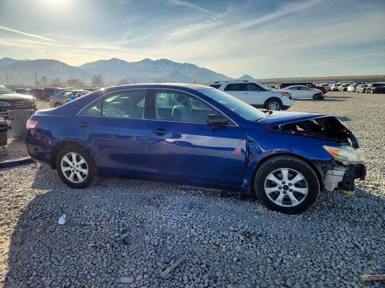 2010 Toyota Camry Le - Image 4
