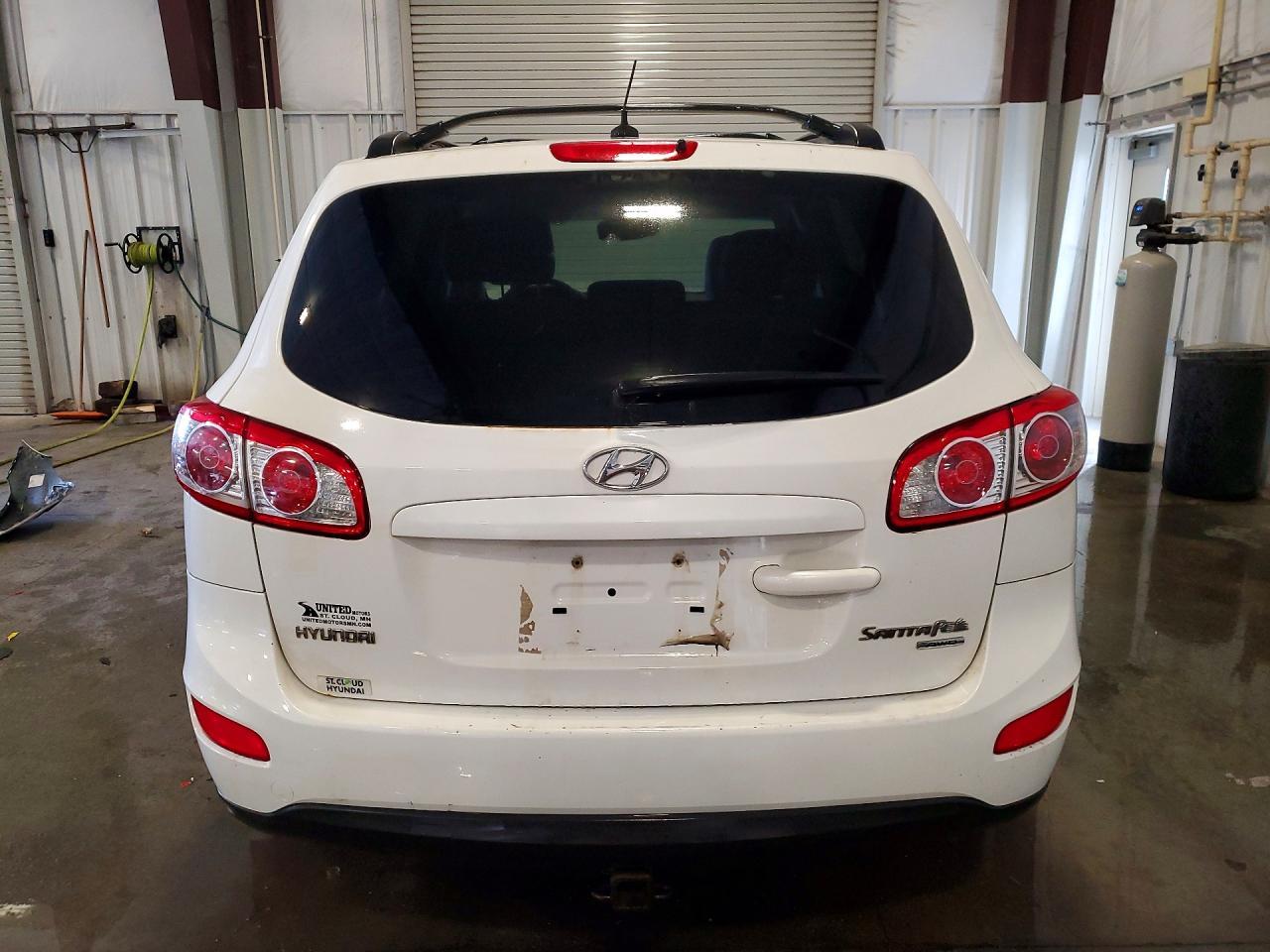 2010 Hyundai Santa Fe Gls - Image 6