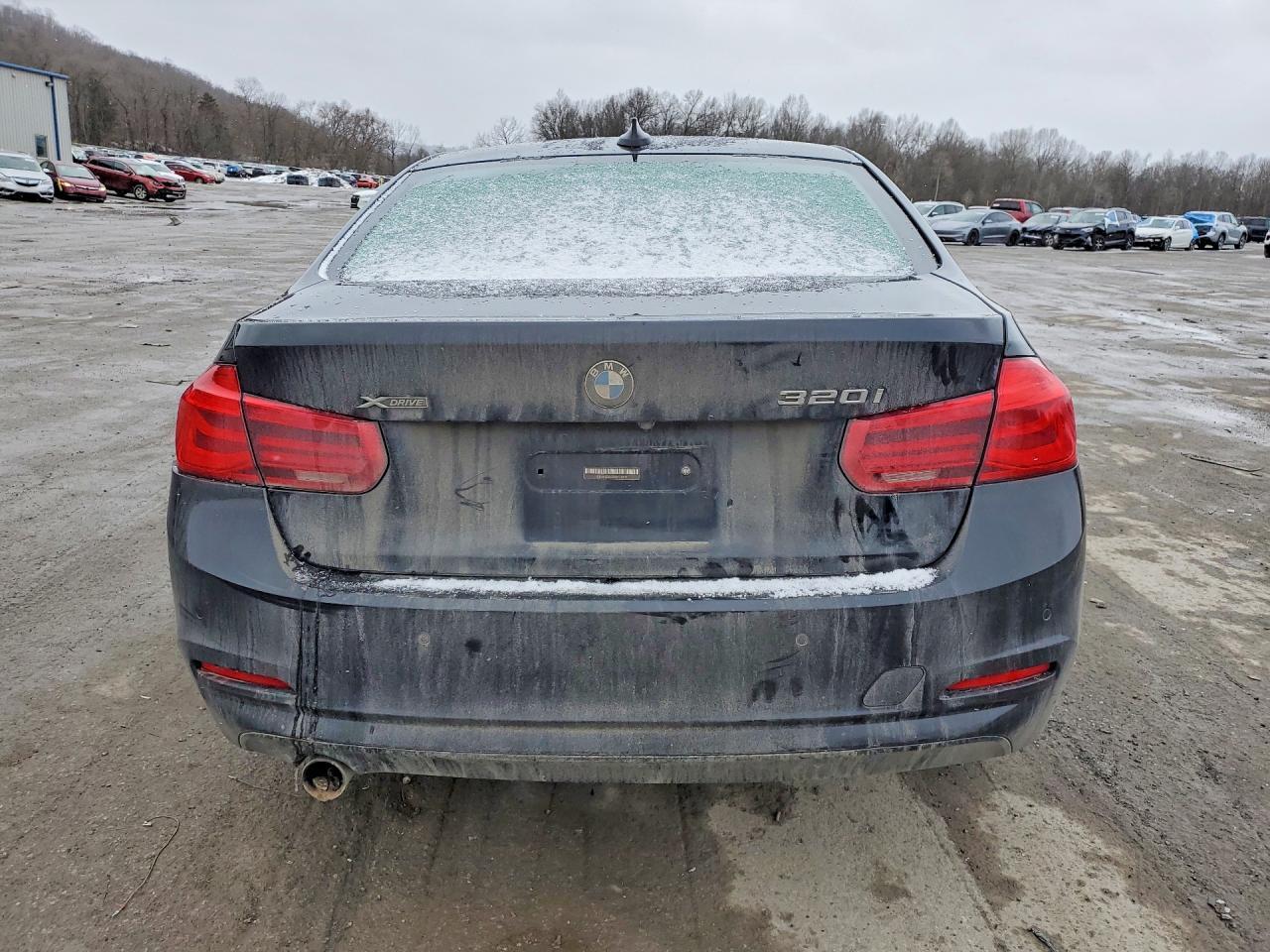 2016 BMW 320 Xi - Фото 6