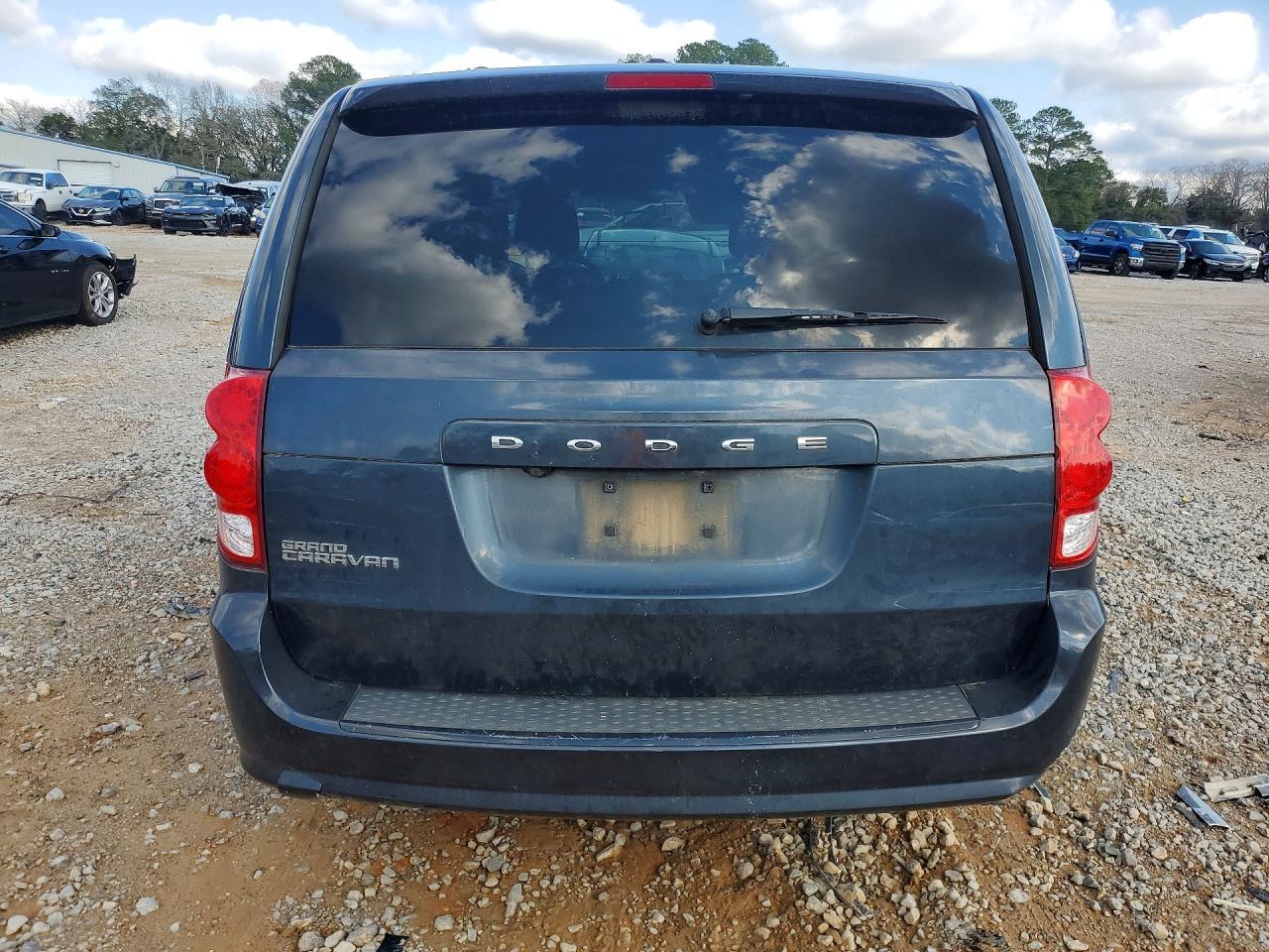 2014 Dodge Grand Caravan Se - Image 6