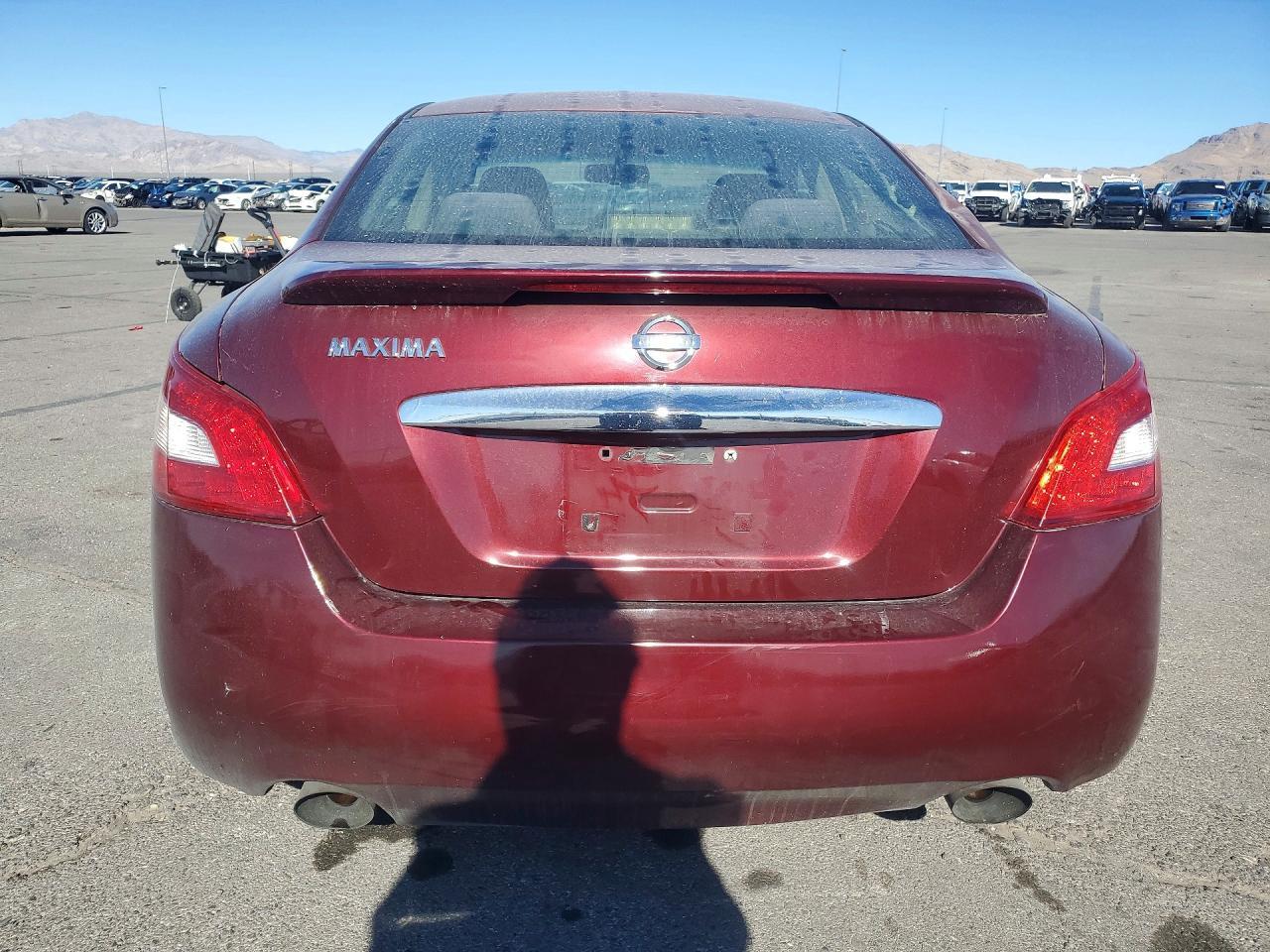 2010 Nissan Maxima S - Фото 6