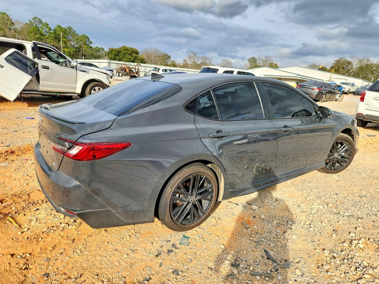 2026 Toyota Camry Xse - Image 3