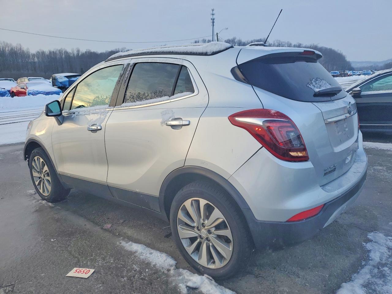 2017 Buick Encore Preferred - Фото 2