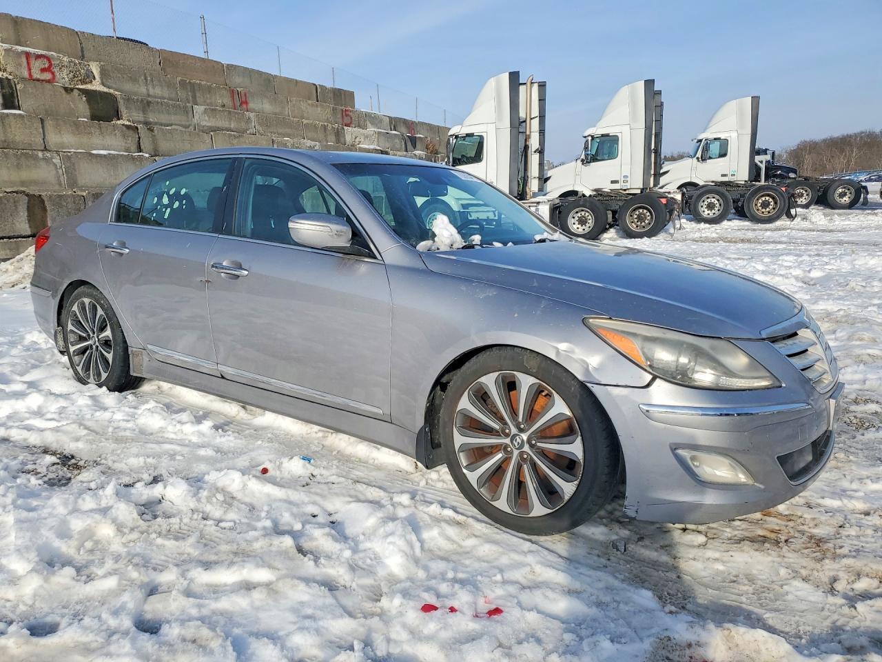 2013 Hyundai Genesis 5.0L - Фото 4